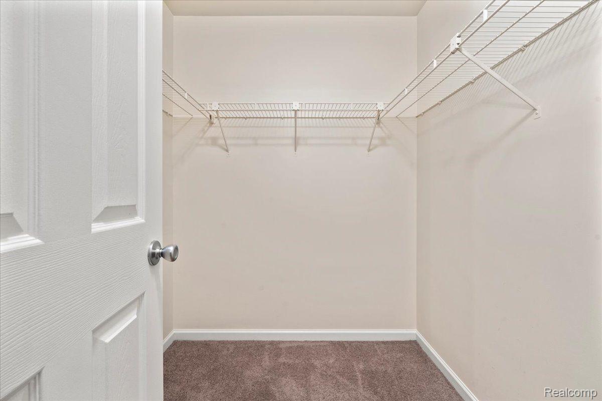 37447 STONEGATE Circle