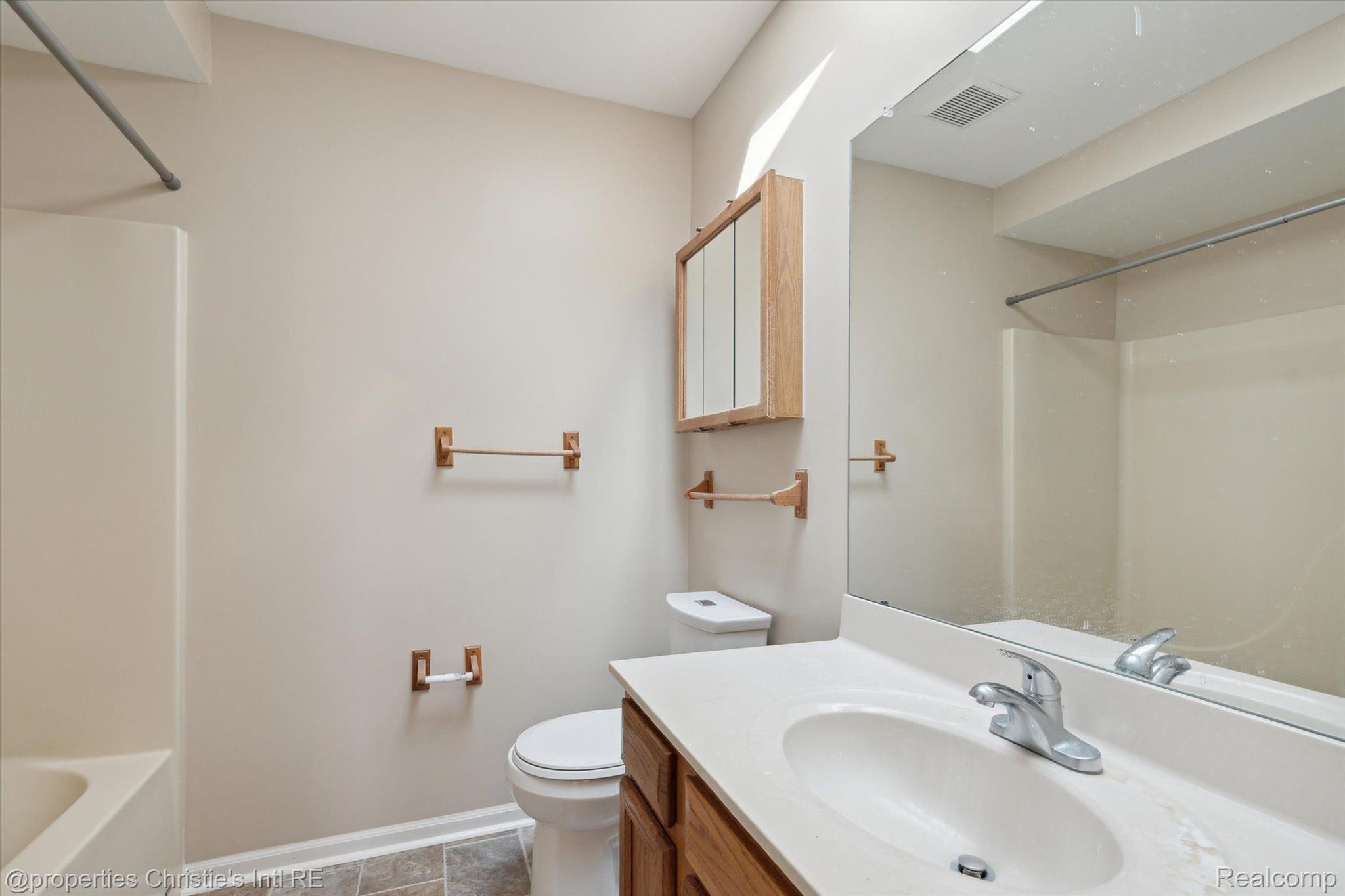 16064 HOLZ Drive 90