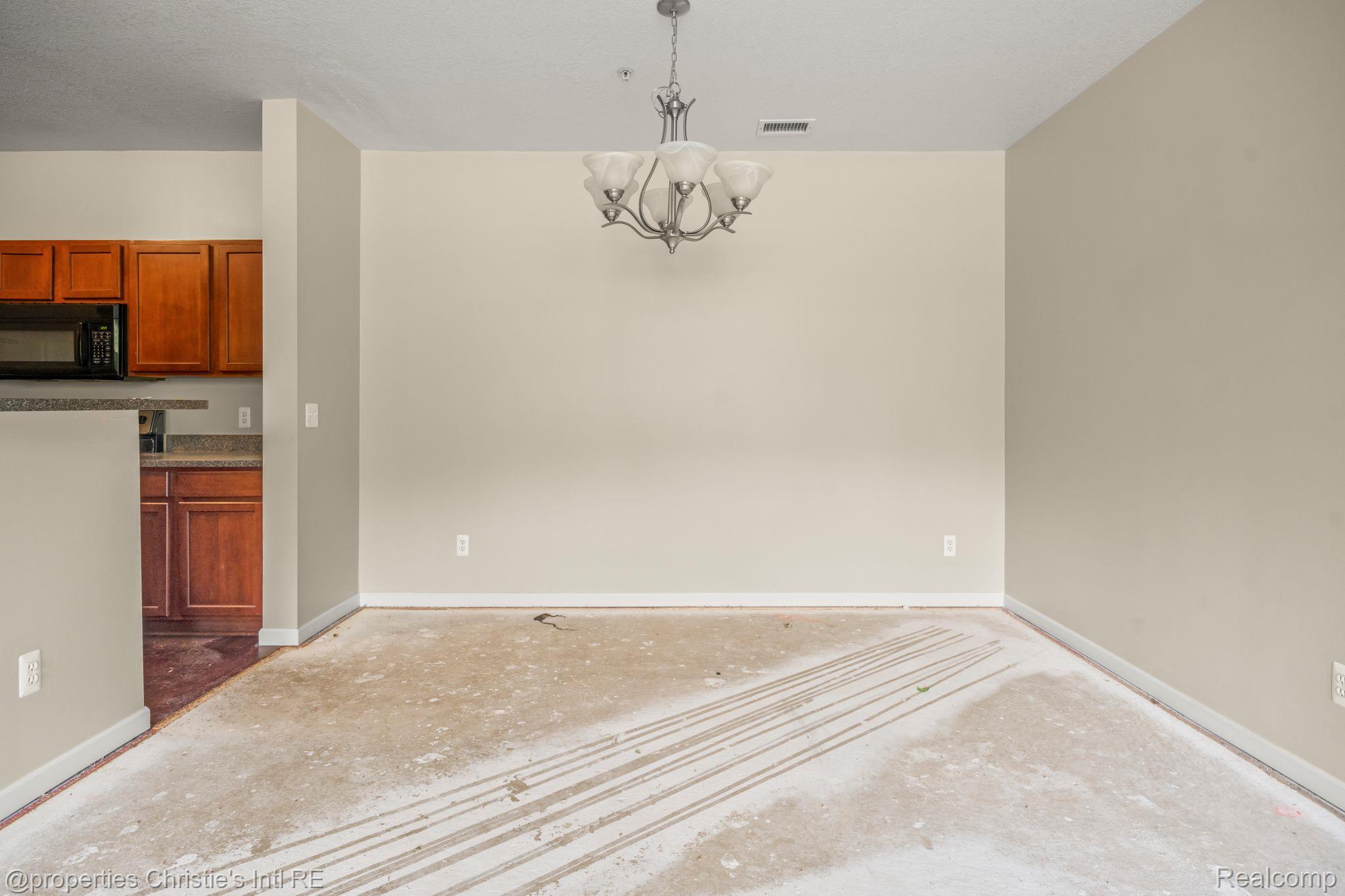 23434 RIDGEVIEW Street