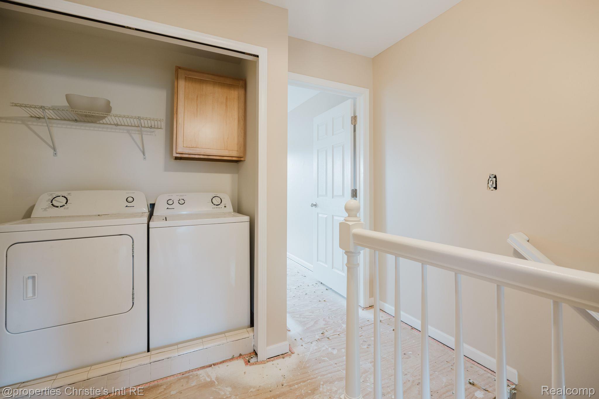 22017 PARKVIEW Drive