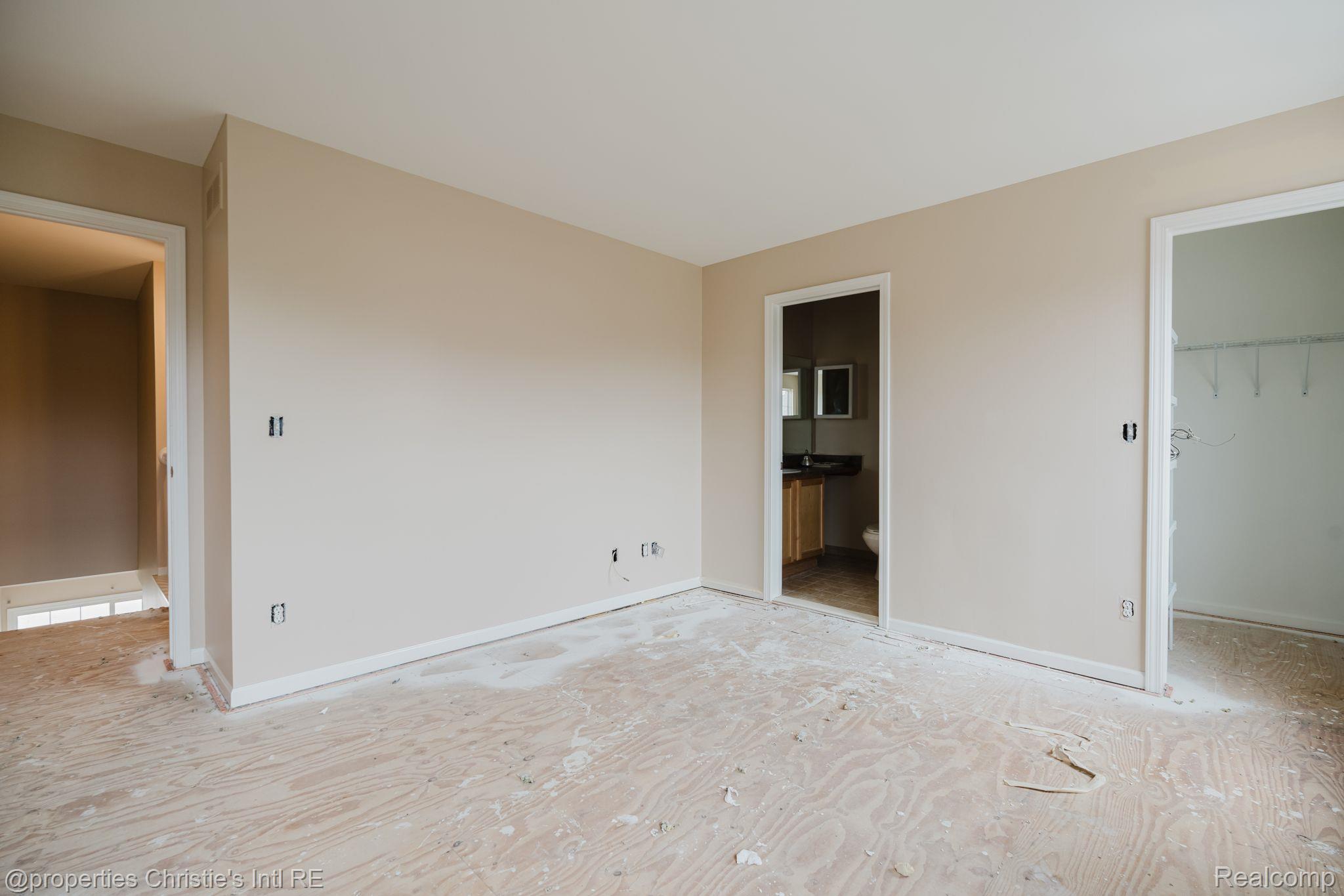 22017 PARKVIEW Drive