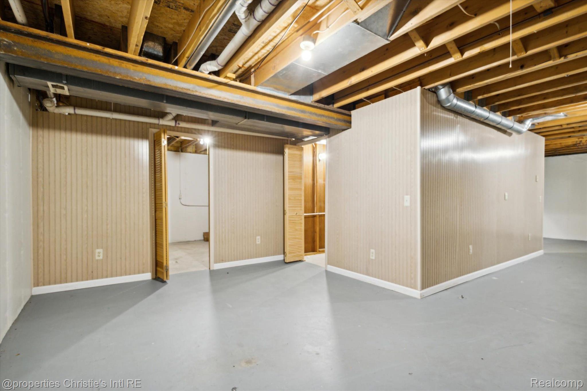 6558 PONTIAC LAKE Road