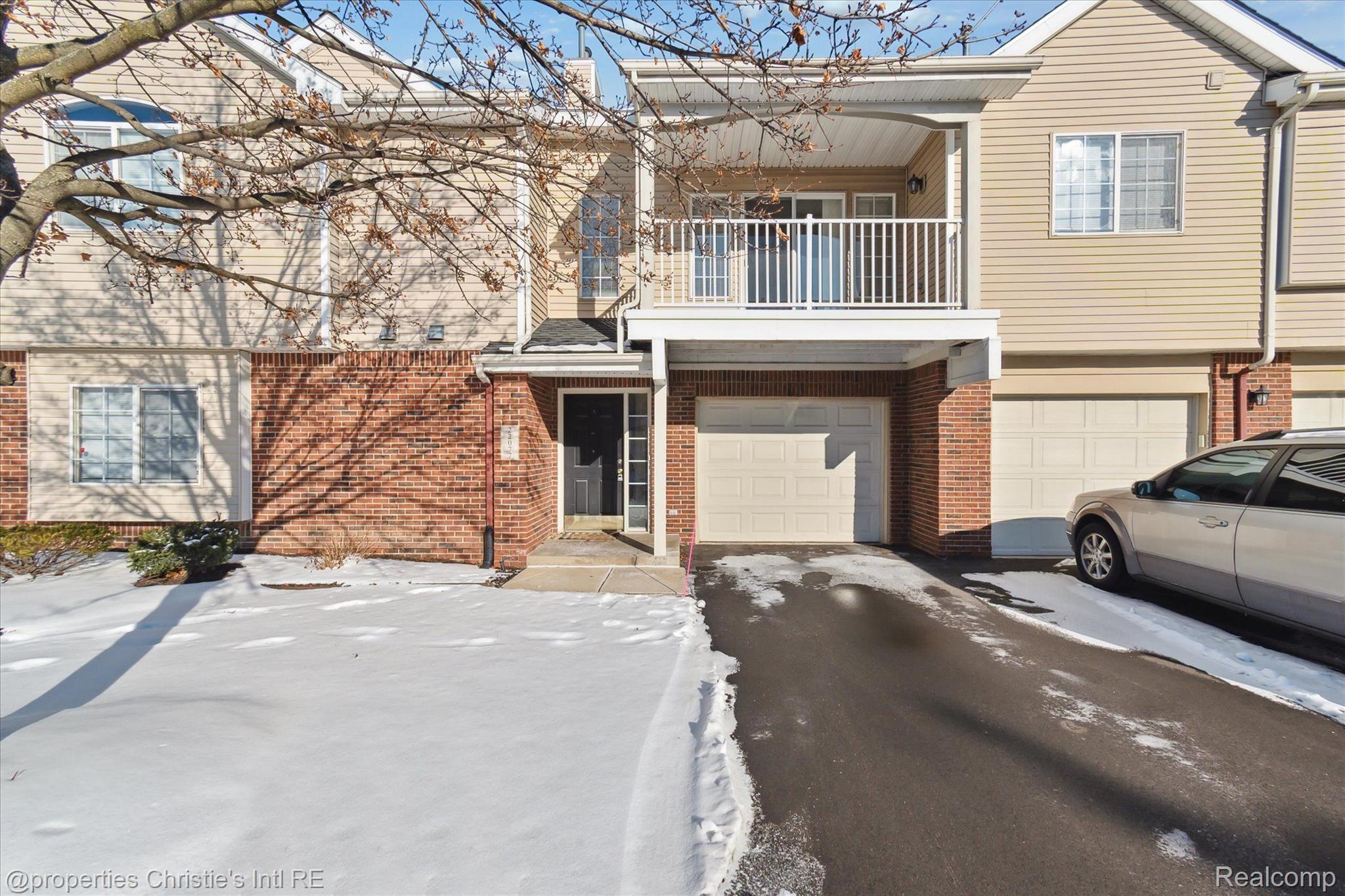 22077 FAIRLANE Boulevard