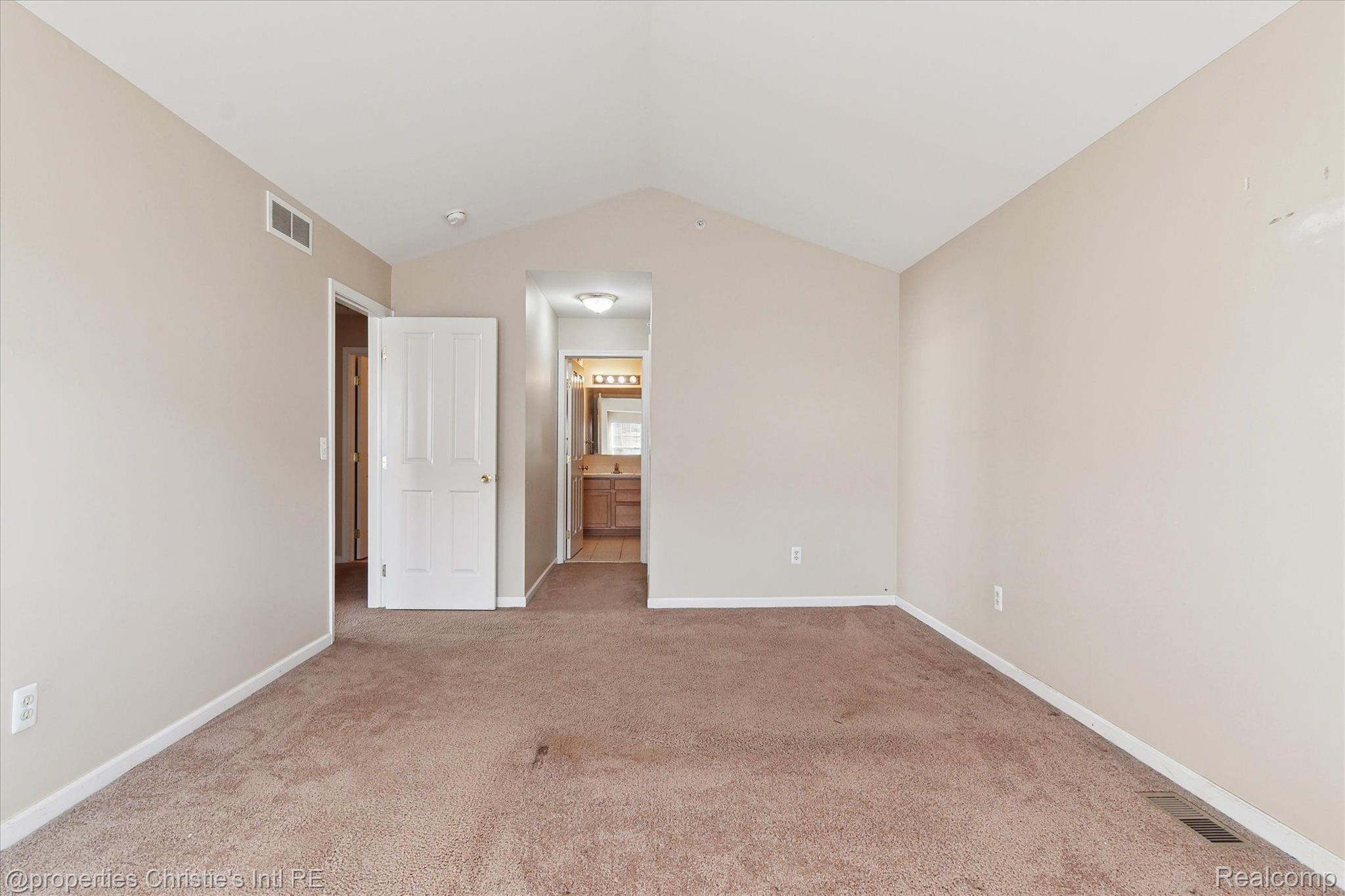 28972 WHITBY Drive 2