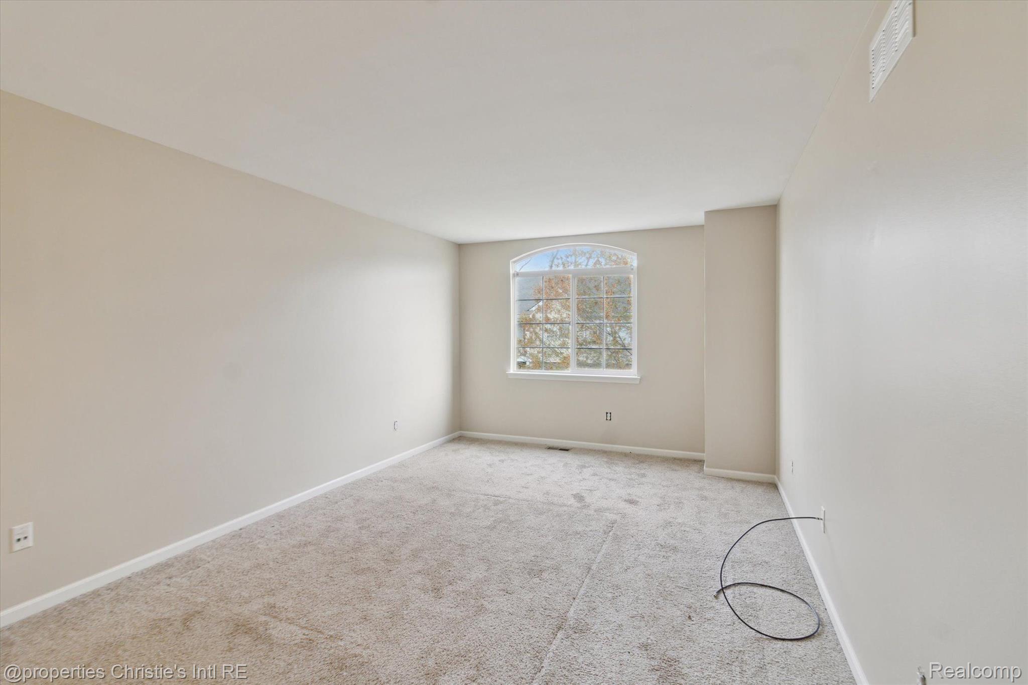 3331 WHITAKER Drive