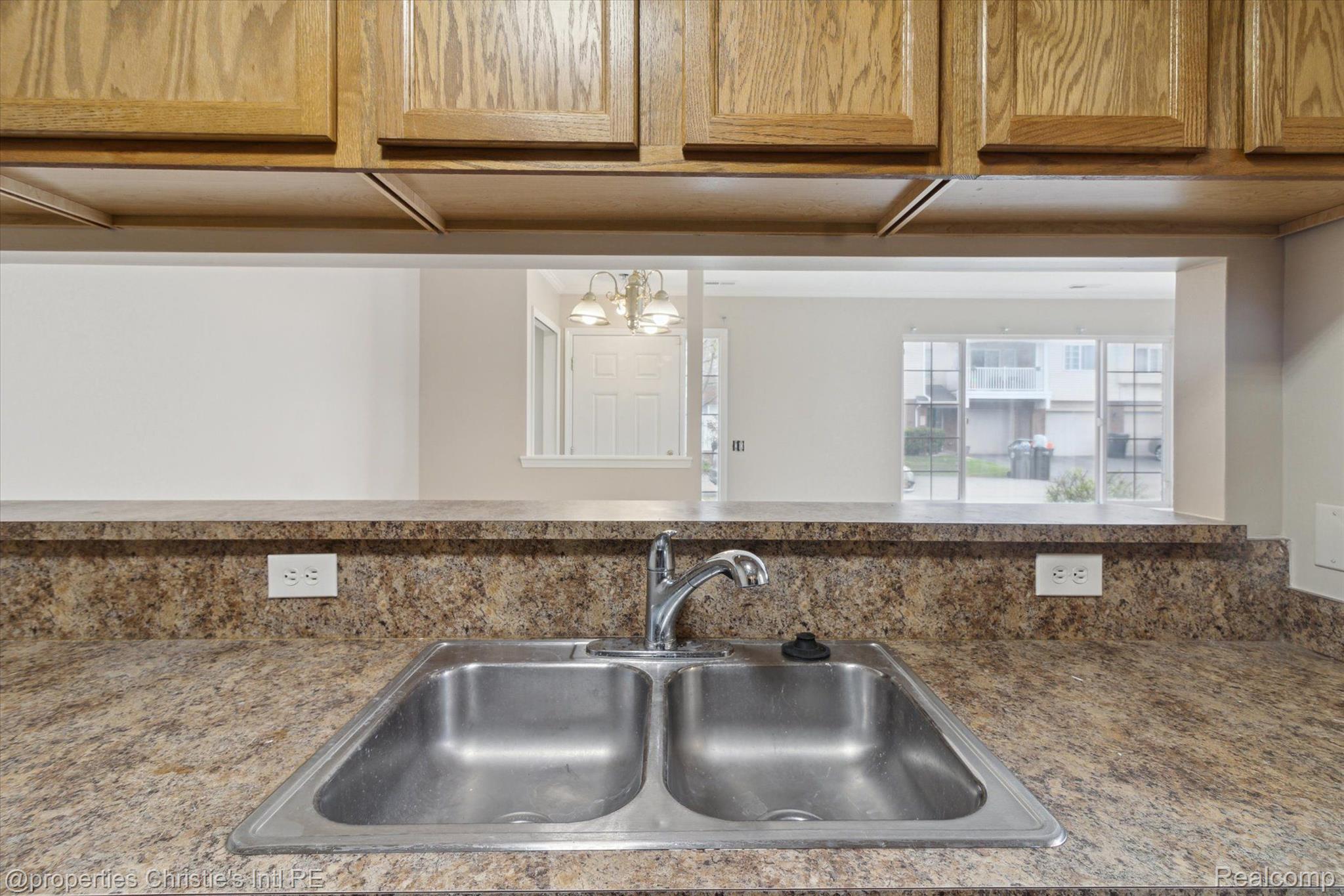 3331 WHITAKER Drive