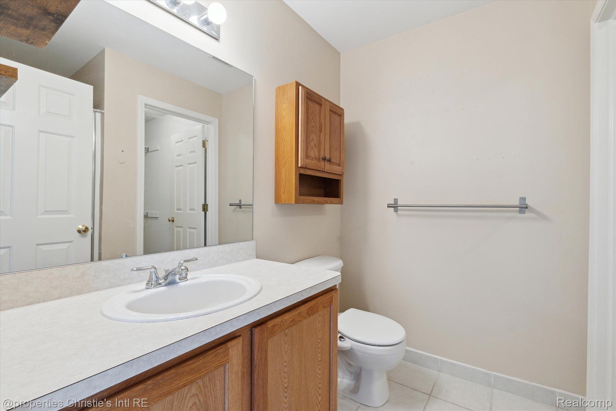 23004 FAIRLANE Boulevard