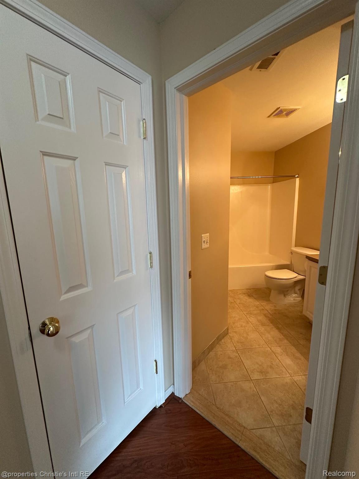 22070 Fairlane Boulevard