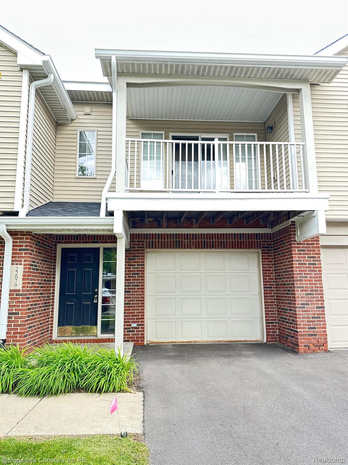 22070 Fairlane Boulevard