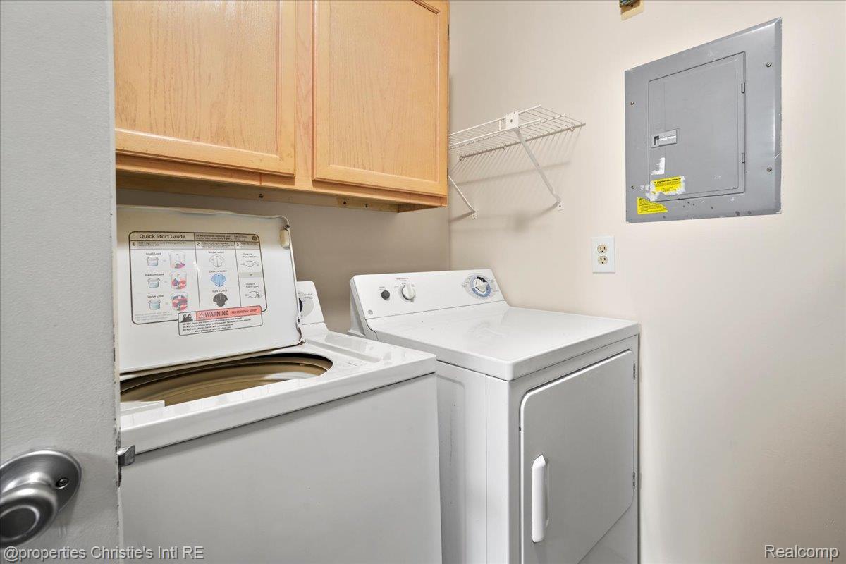 37447 Stonegate Circle