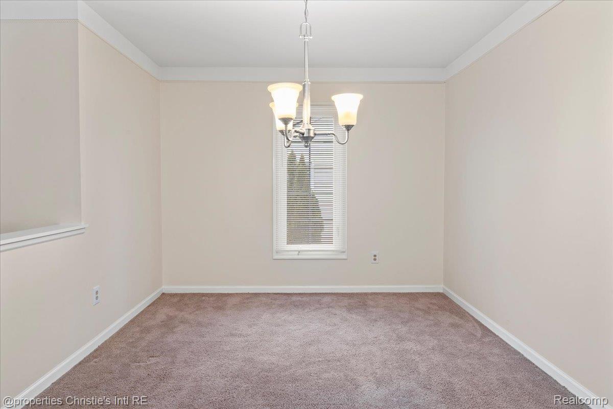 37447 Stonegate Circle