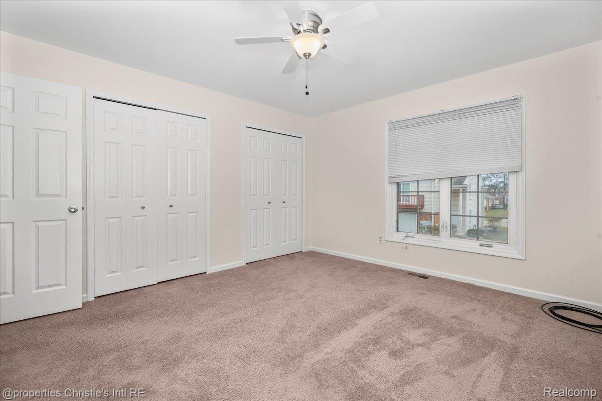 37447 Stonegate Circle