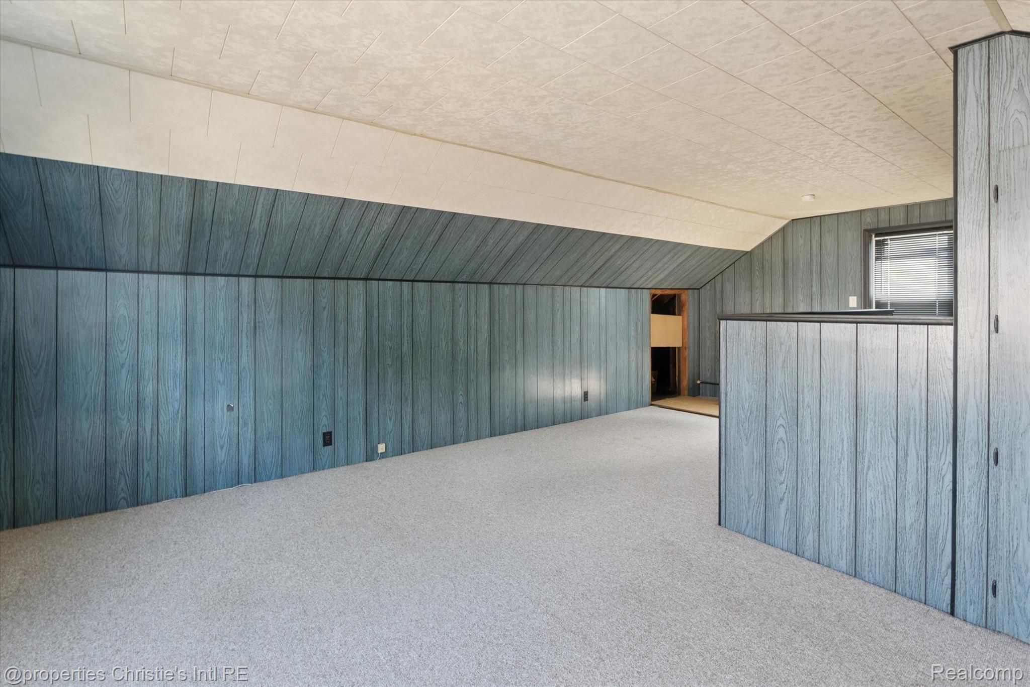 6642 Shenandoah Avenue