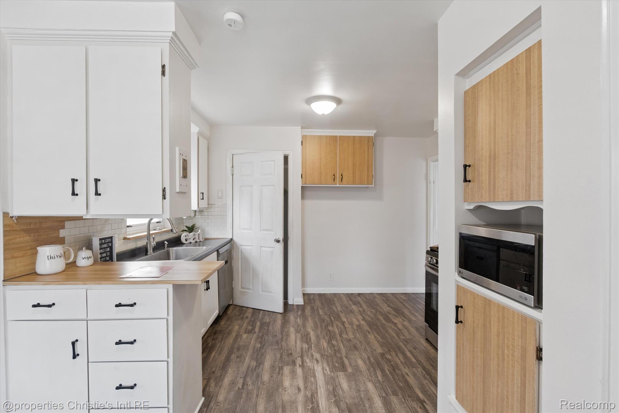 6642 Shenandoah Avenue