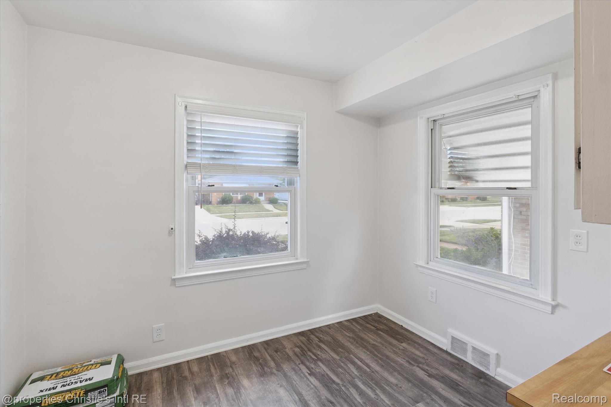 6642 Shenandoah Avenue