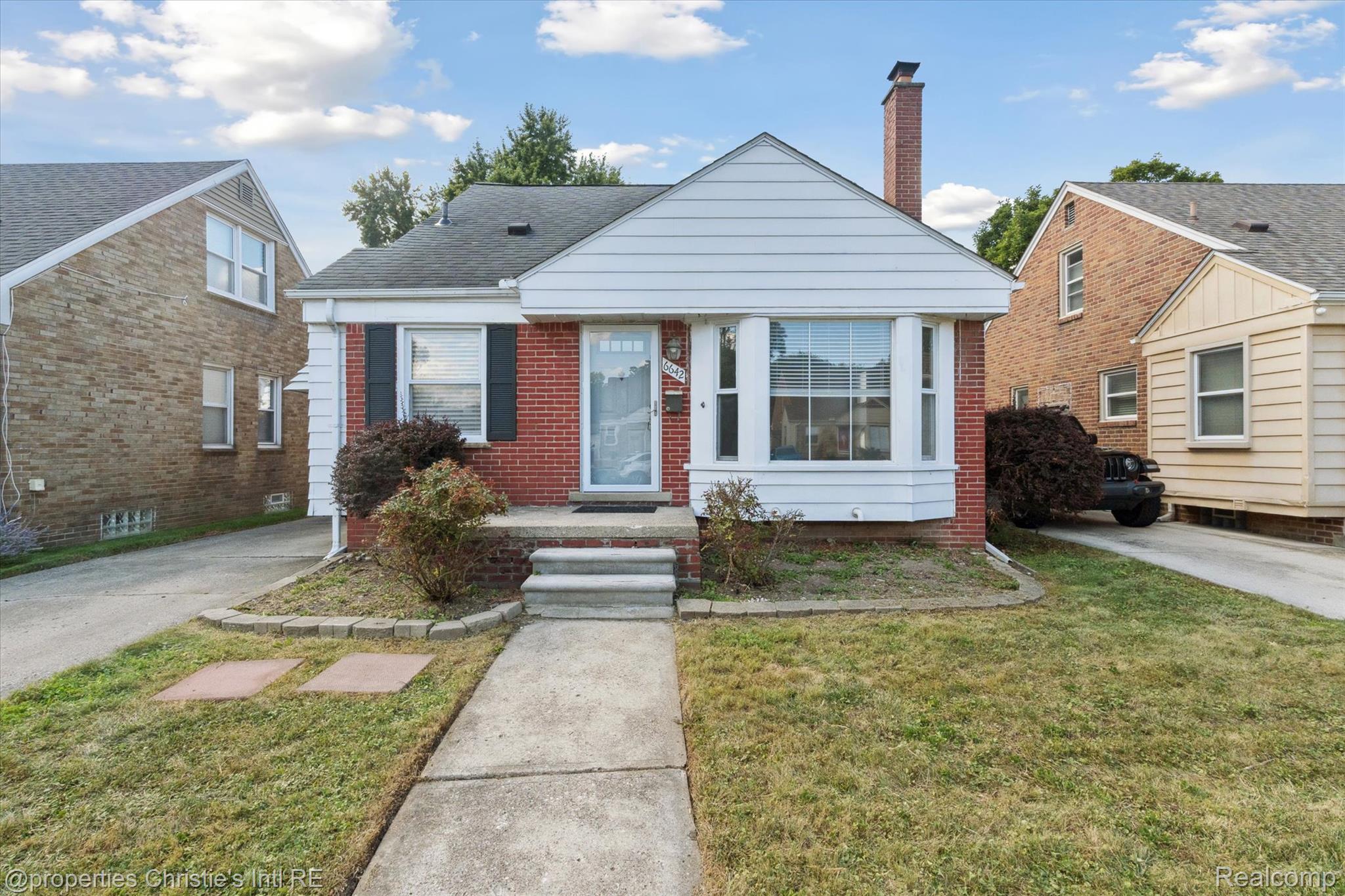 6642 Shenandoah Avenue