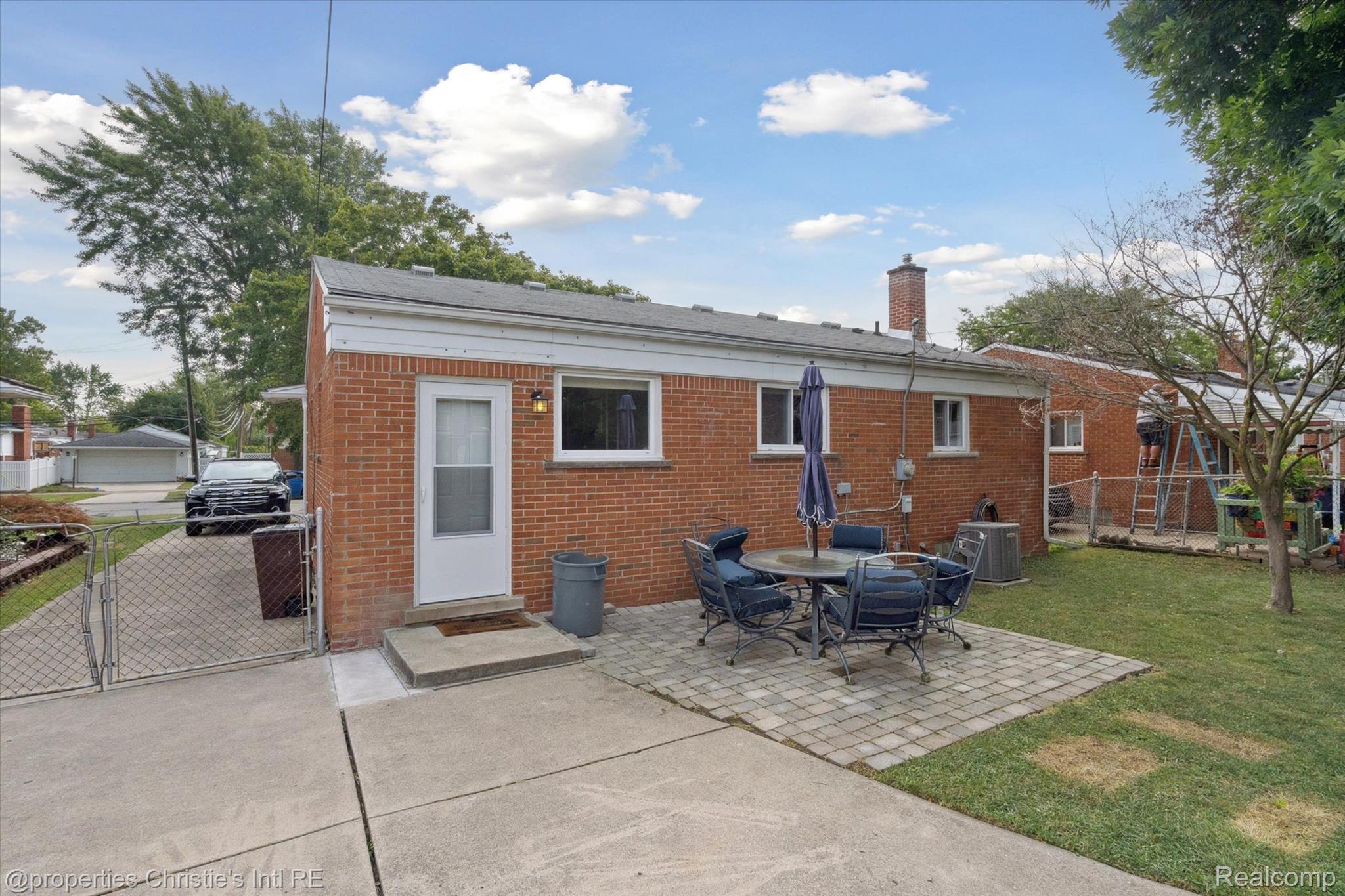 15246 Fordline Street