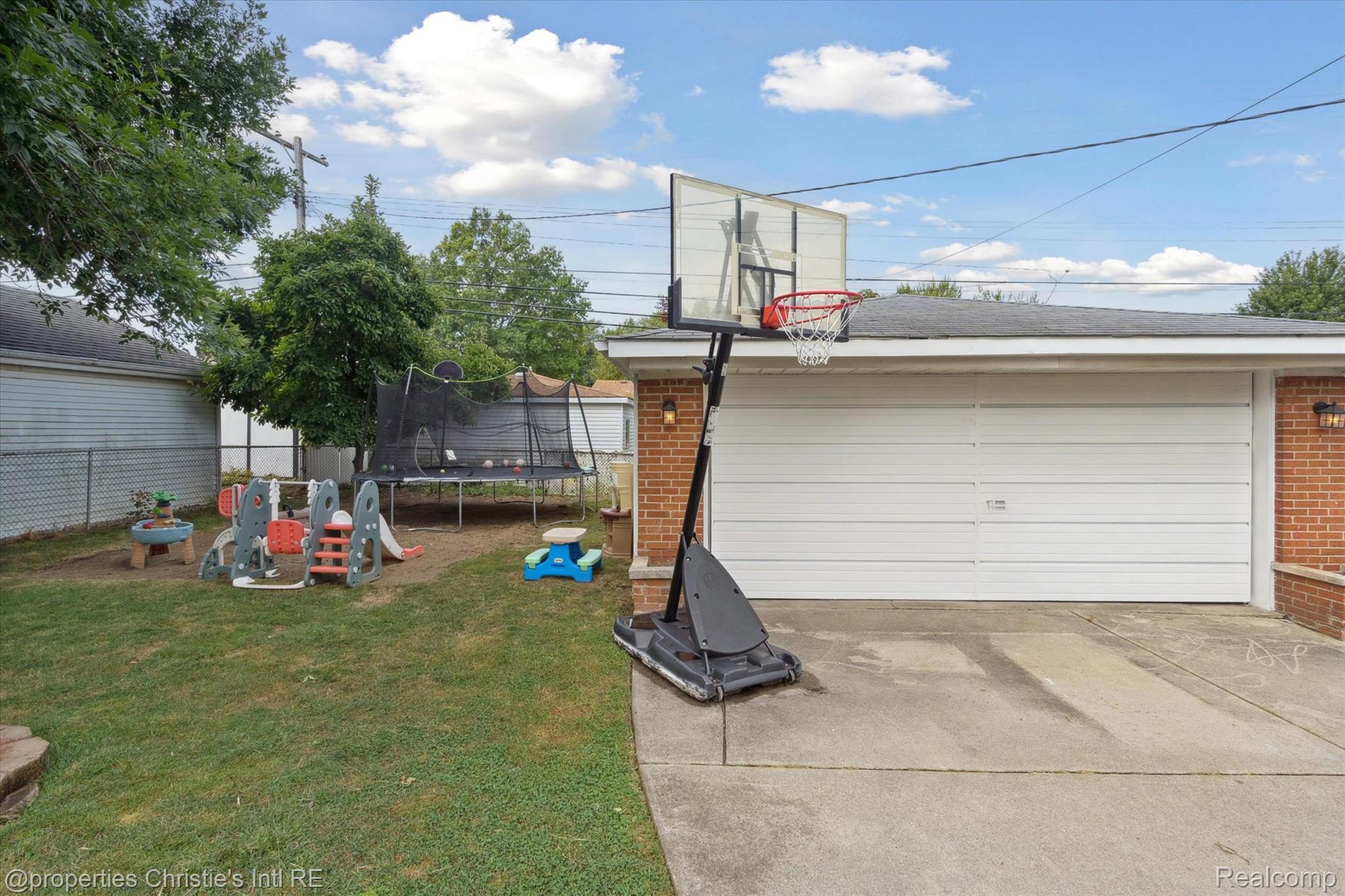 15246 Fordline Street