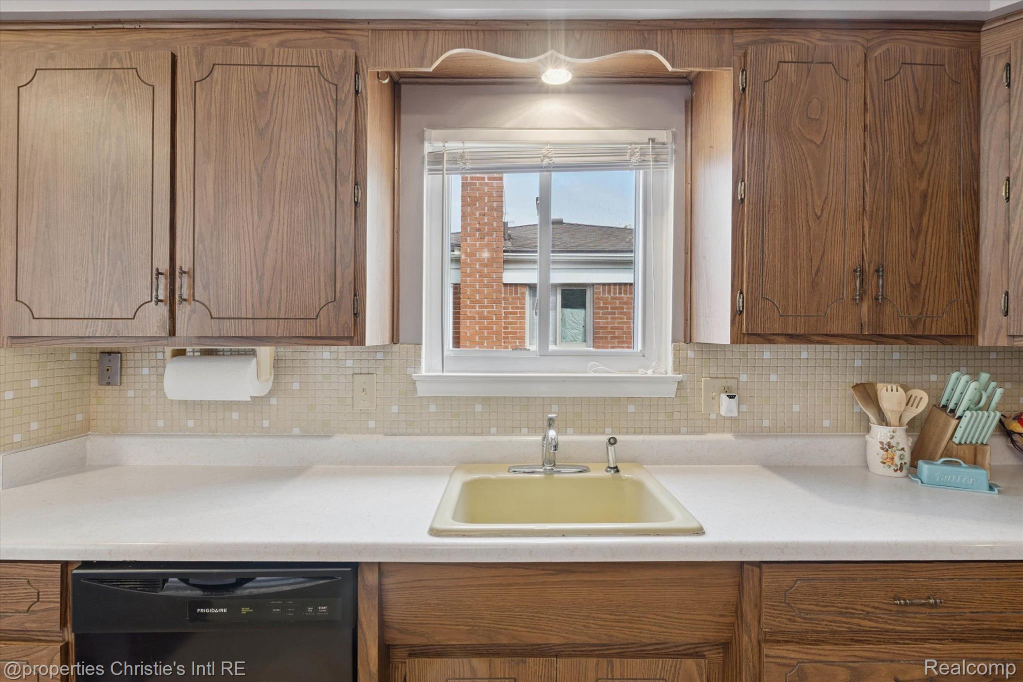 15246 Fordline Street