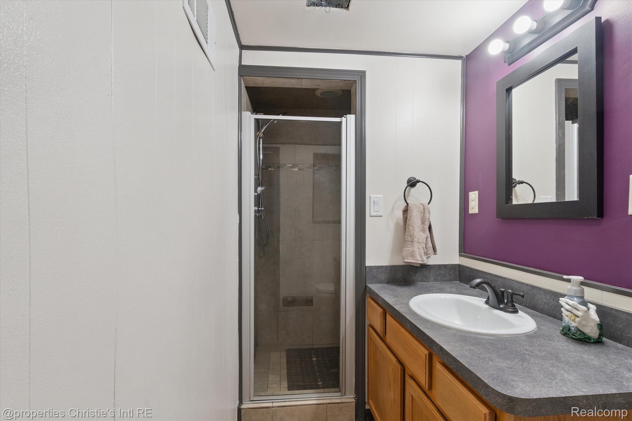 15246 Fordline Street