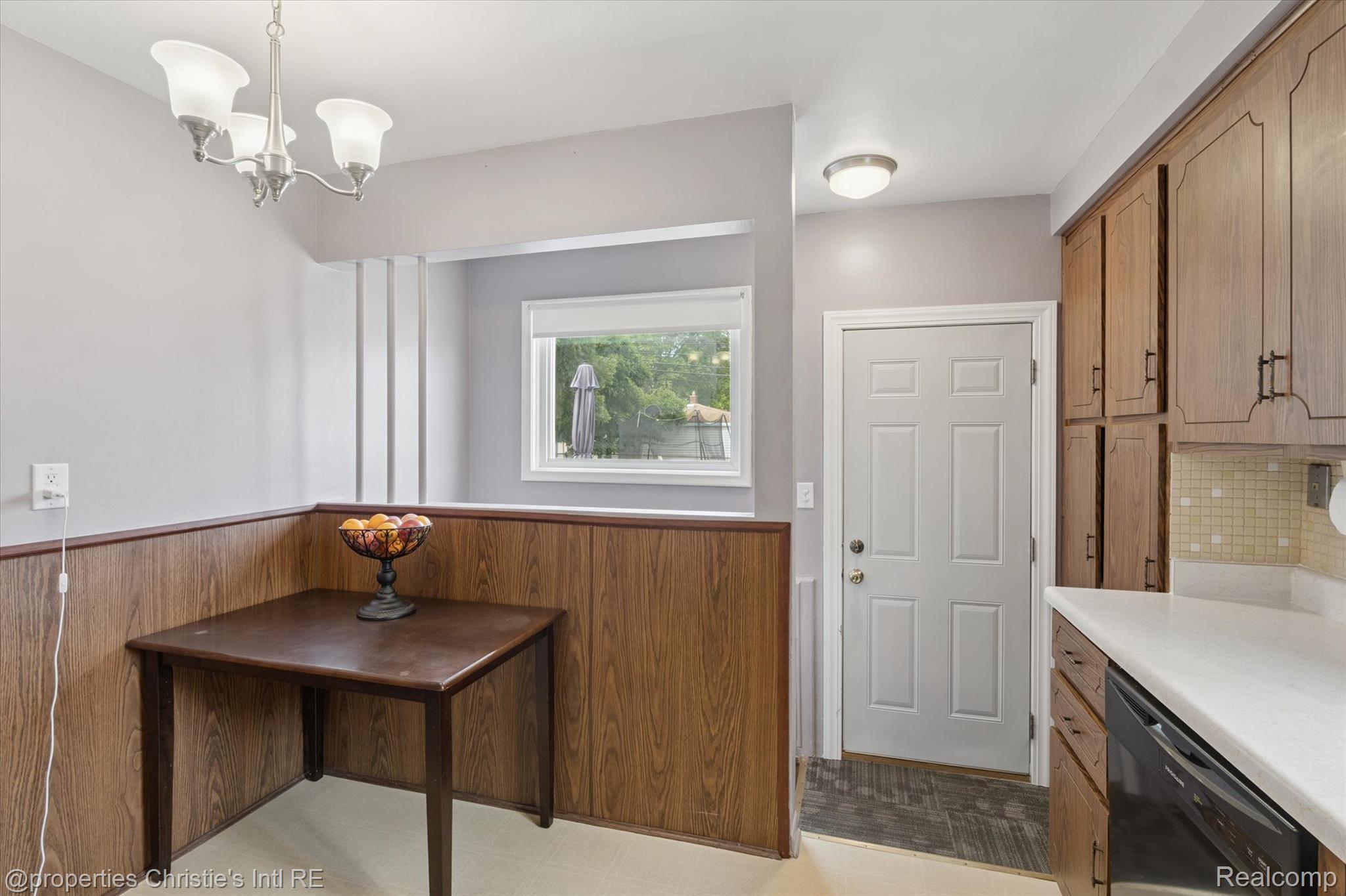 15246 Fordline Street