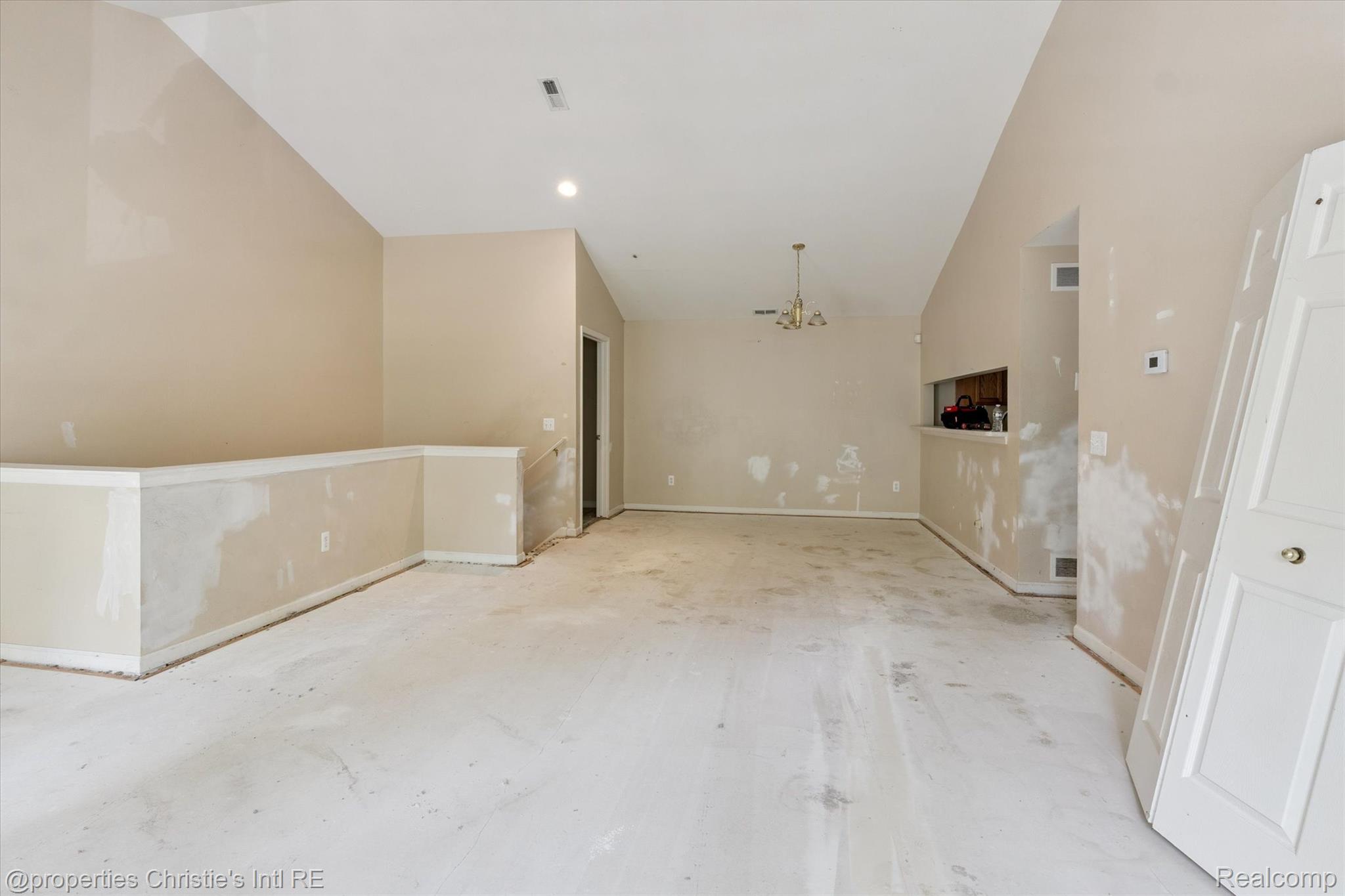 3410 Wilkerson Circle