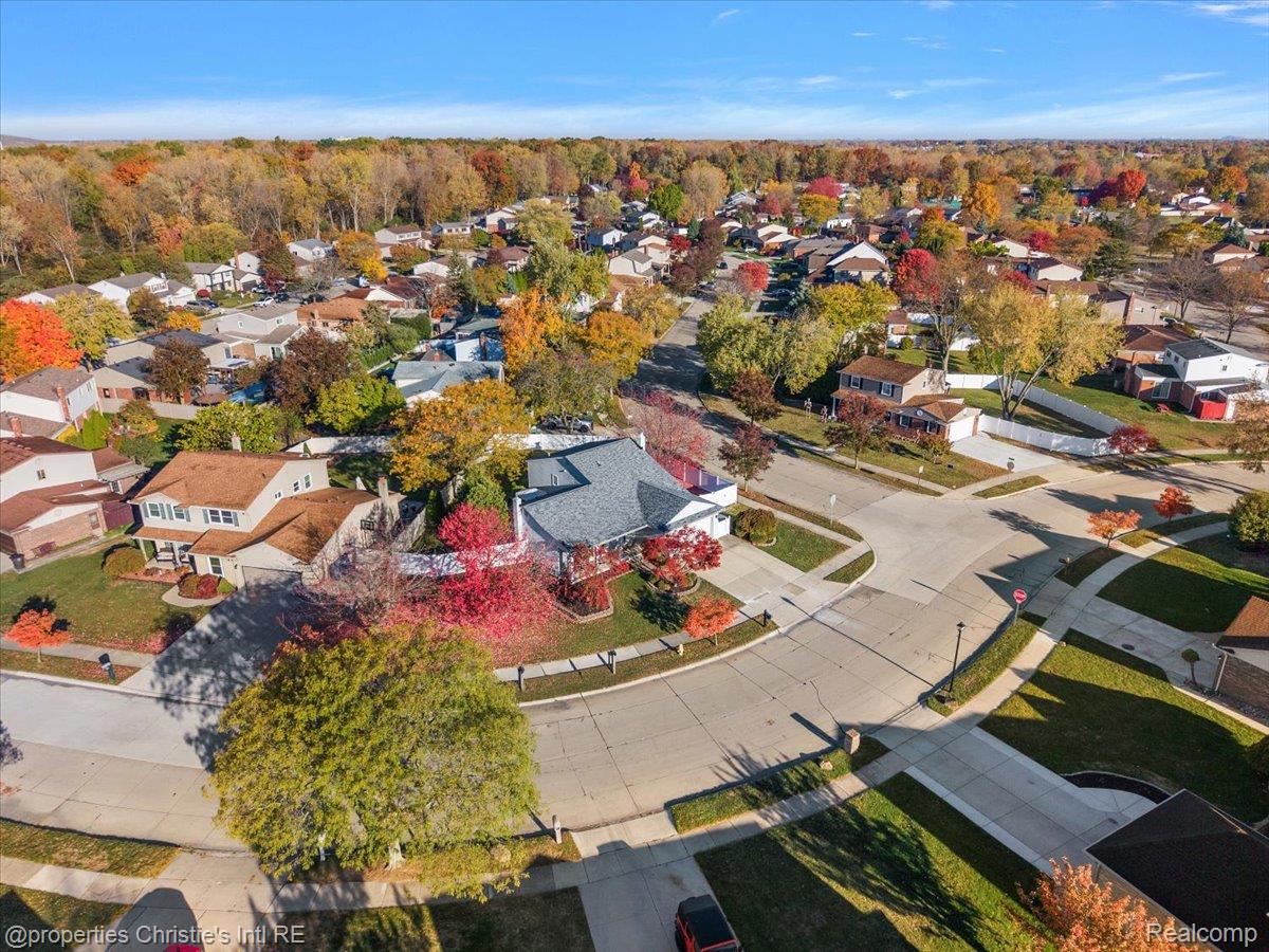 15900 Cumberland Street