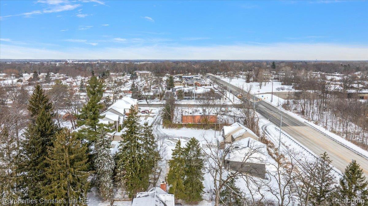 8740 Oak Ridge Trail