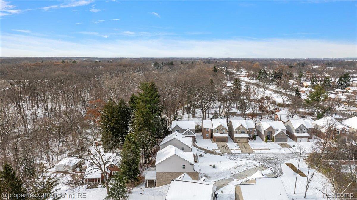 8740 Oak Ridge Trail