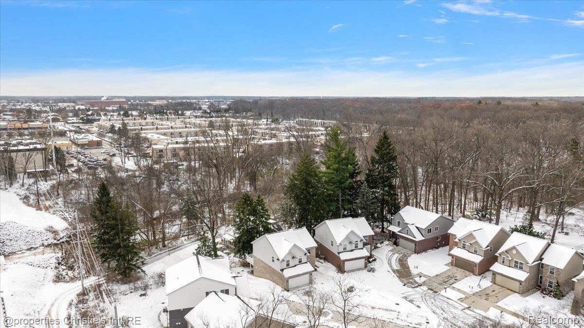 8740 Oak Ridge Trail