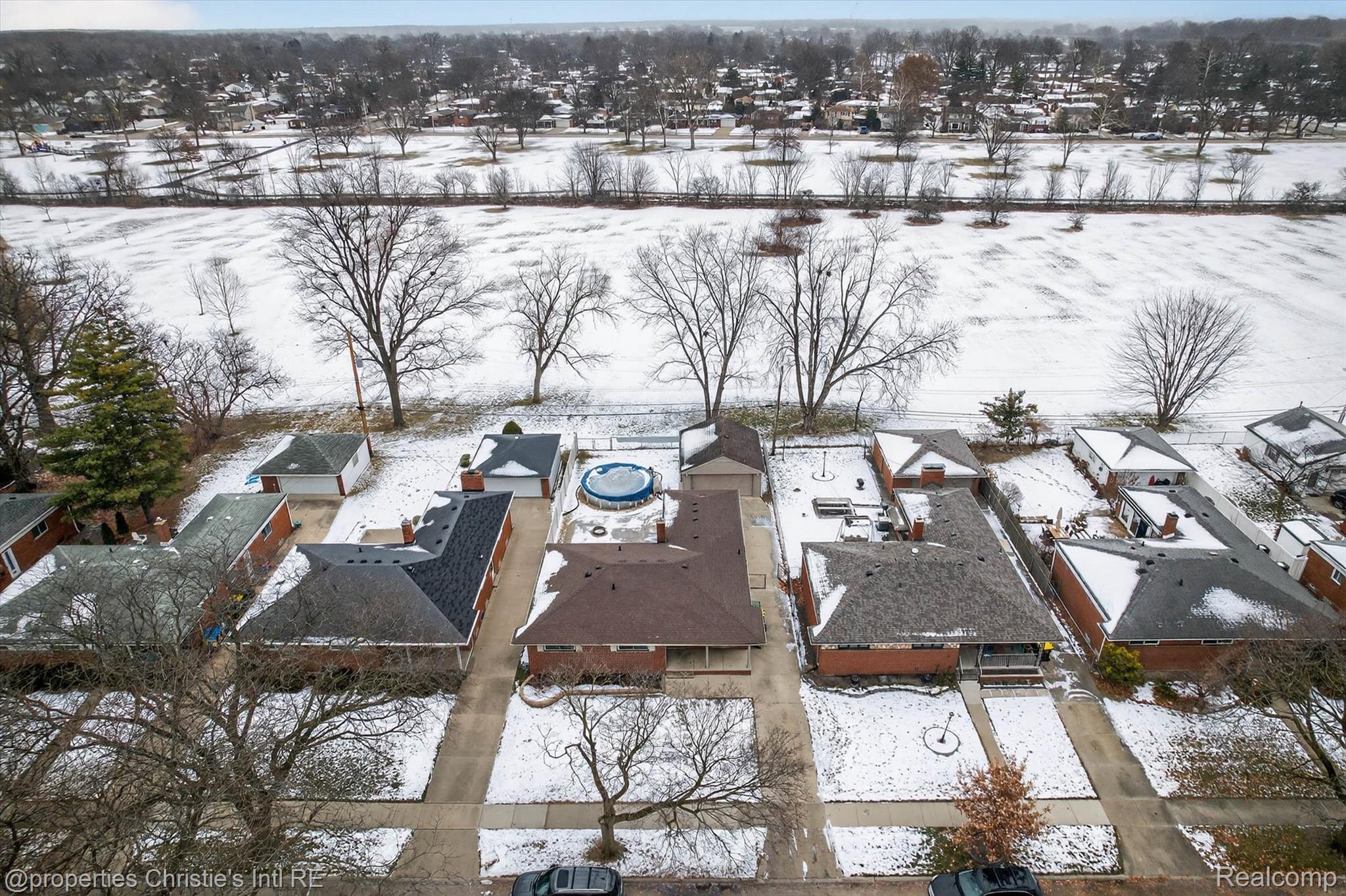 1807 Churchill Avenue