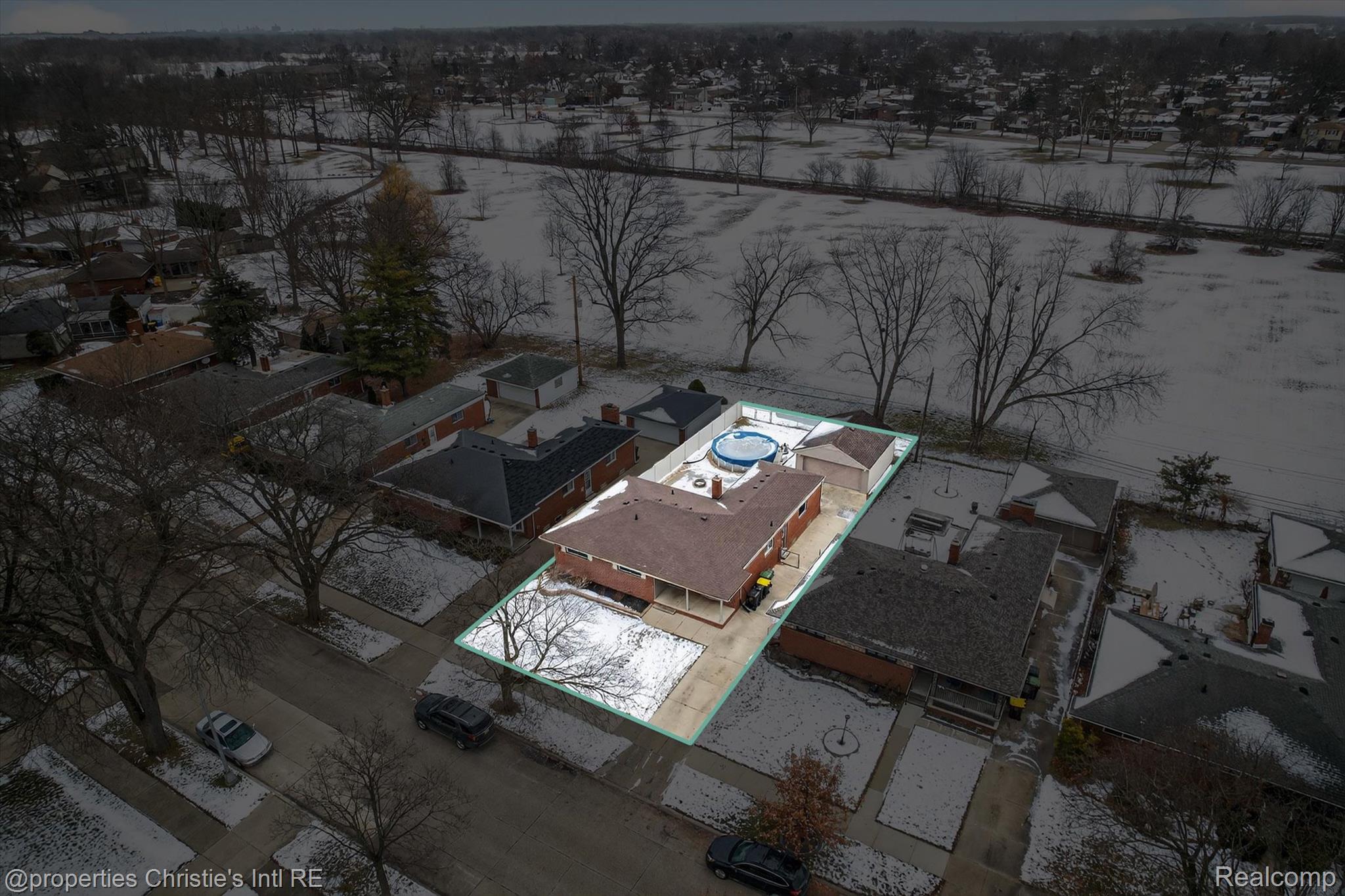 1807 Churchill Avenue