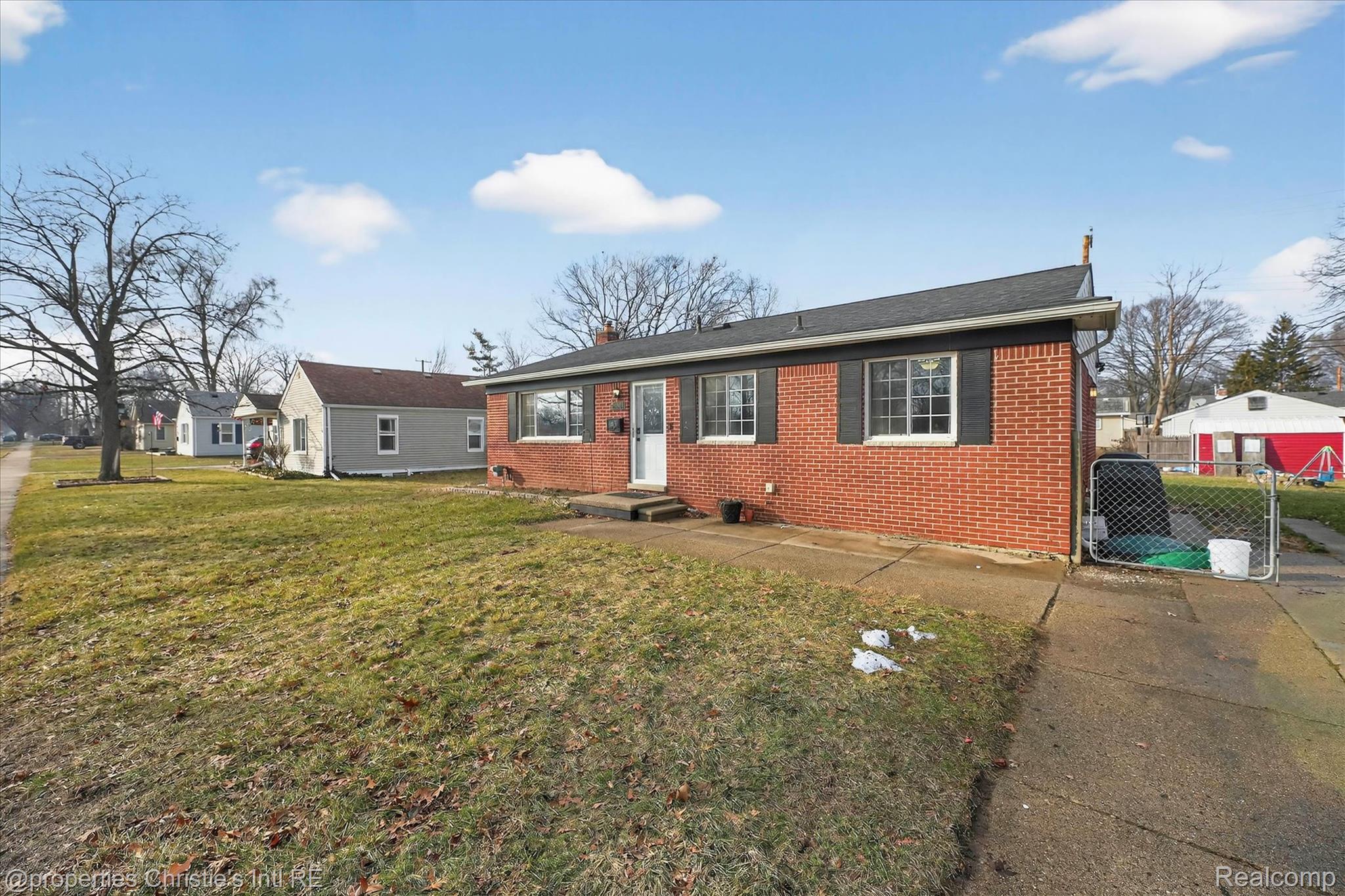 34504 Stellwagen Street