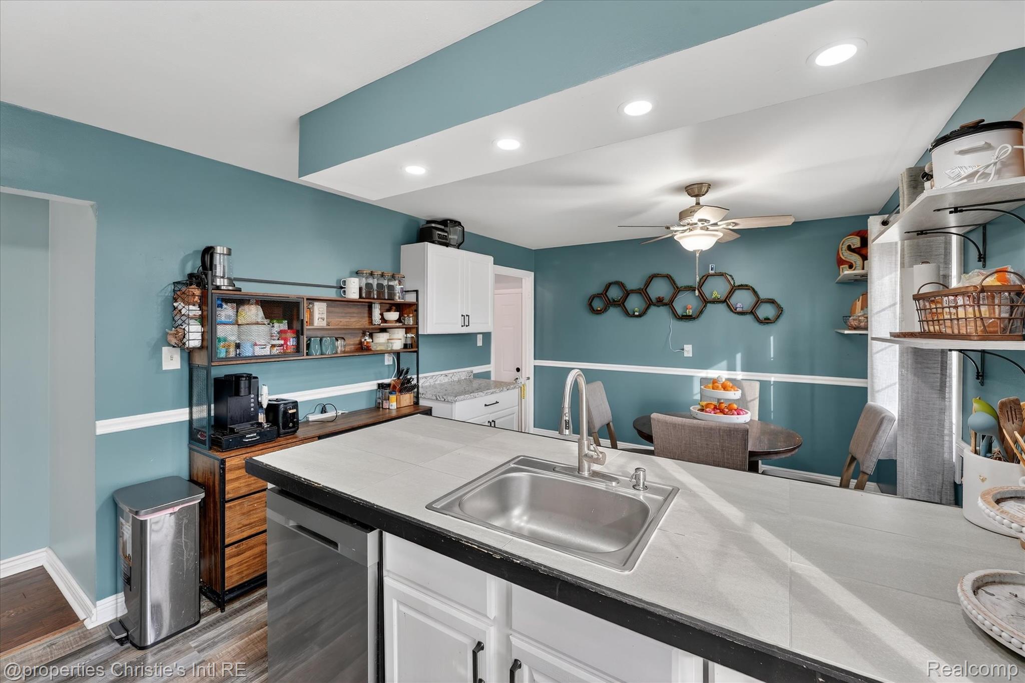 34504 Stellwagen Street