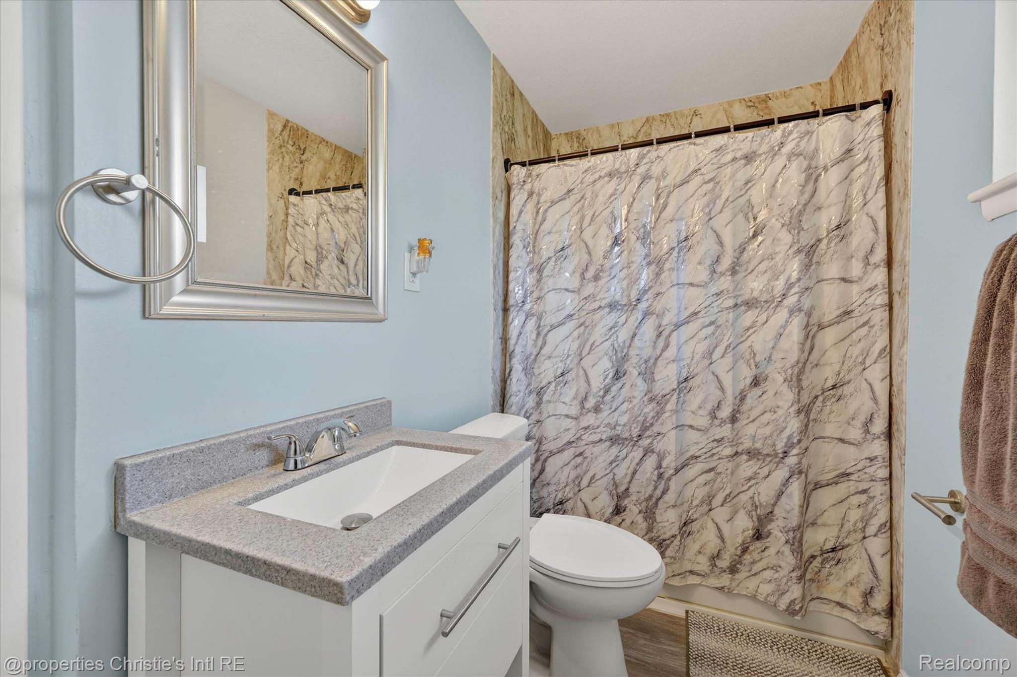 34504 Stellwagen Street