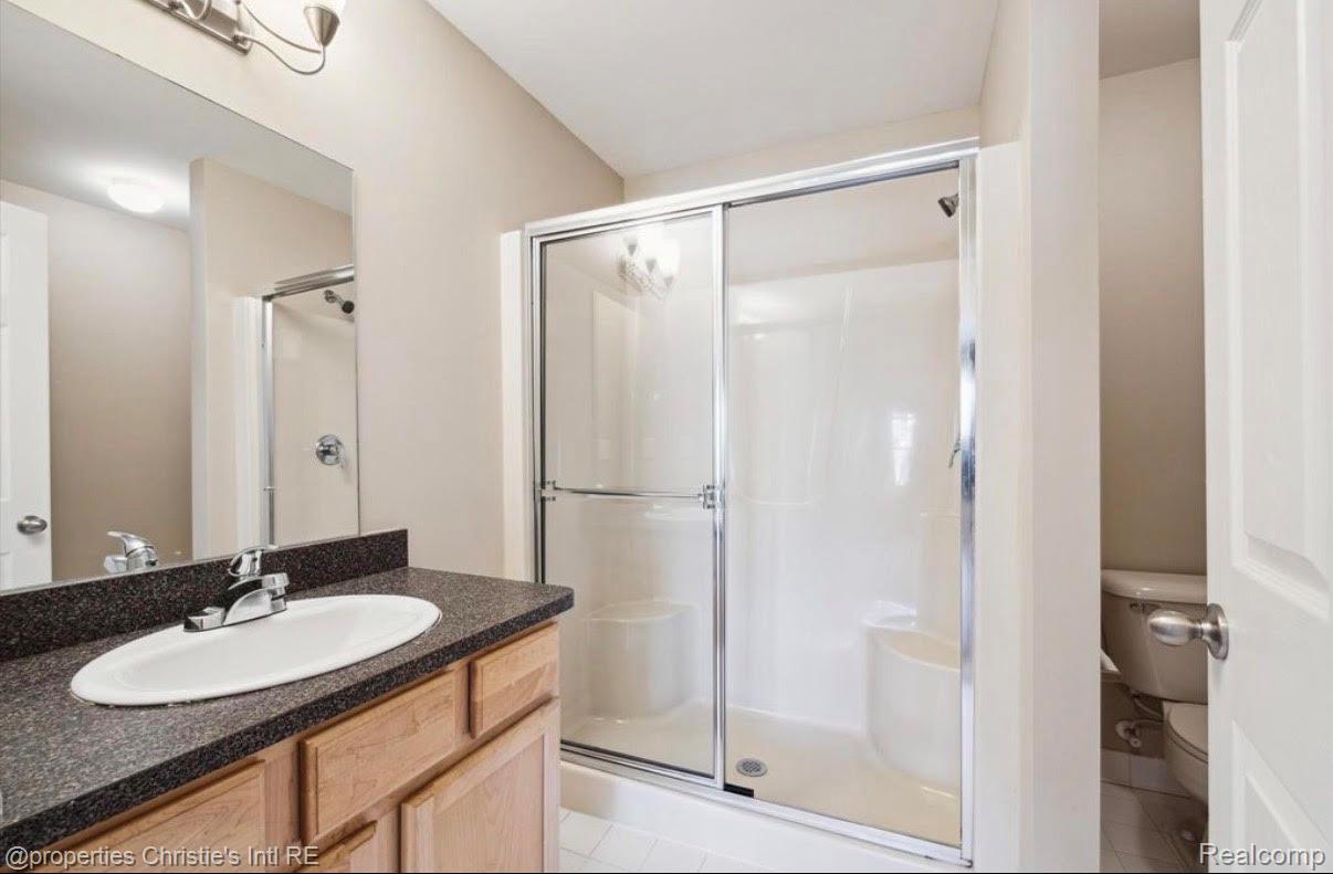 22089 Parkview Drive