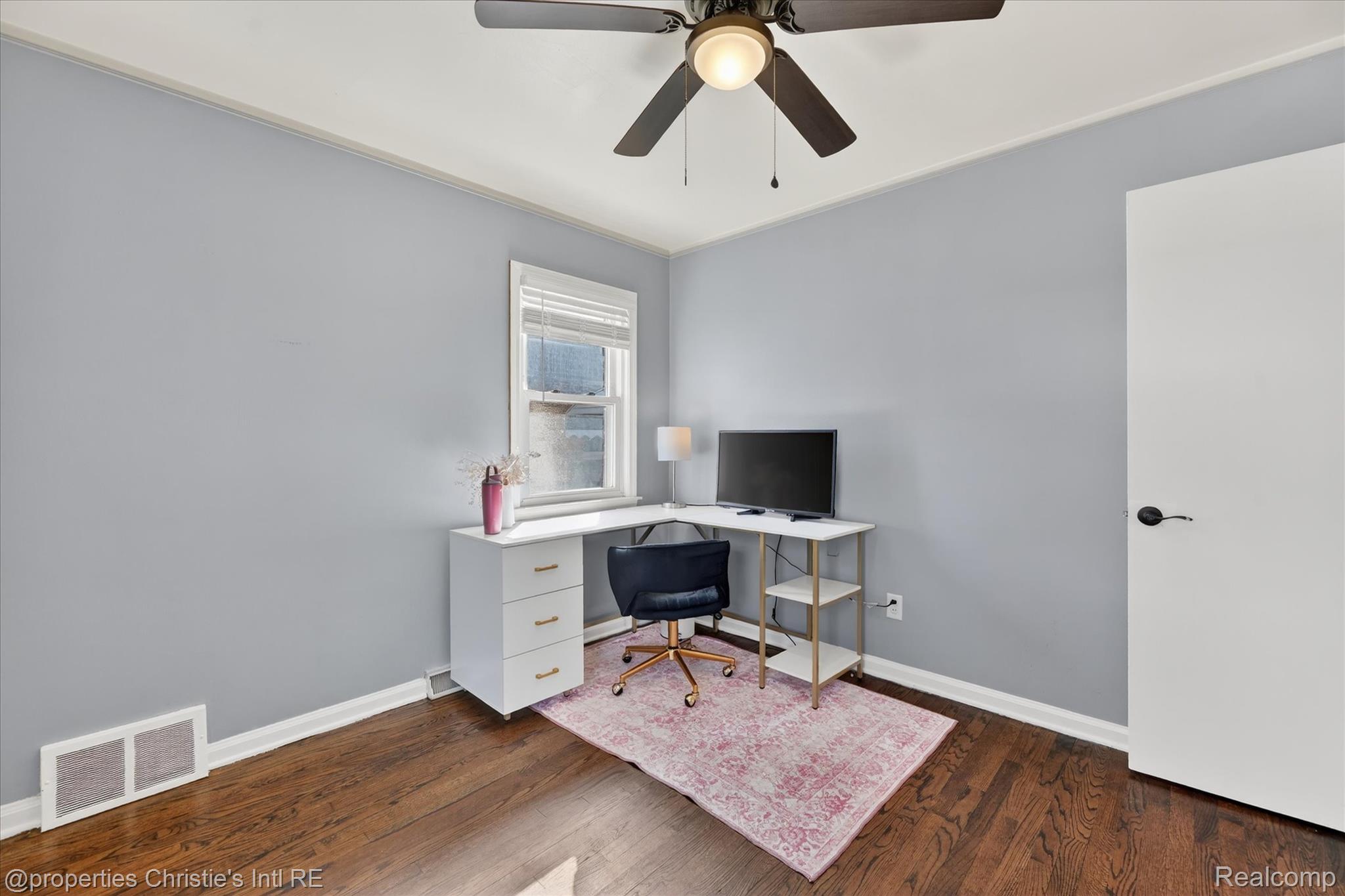 13522 Netherwood Street