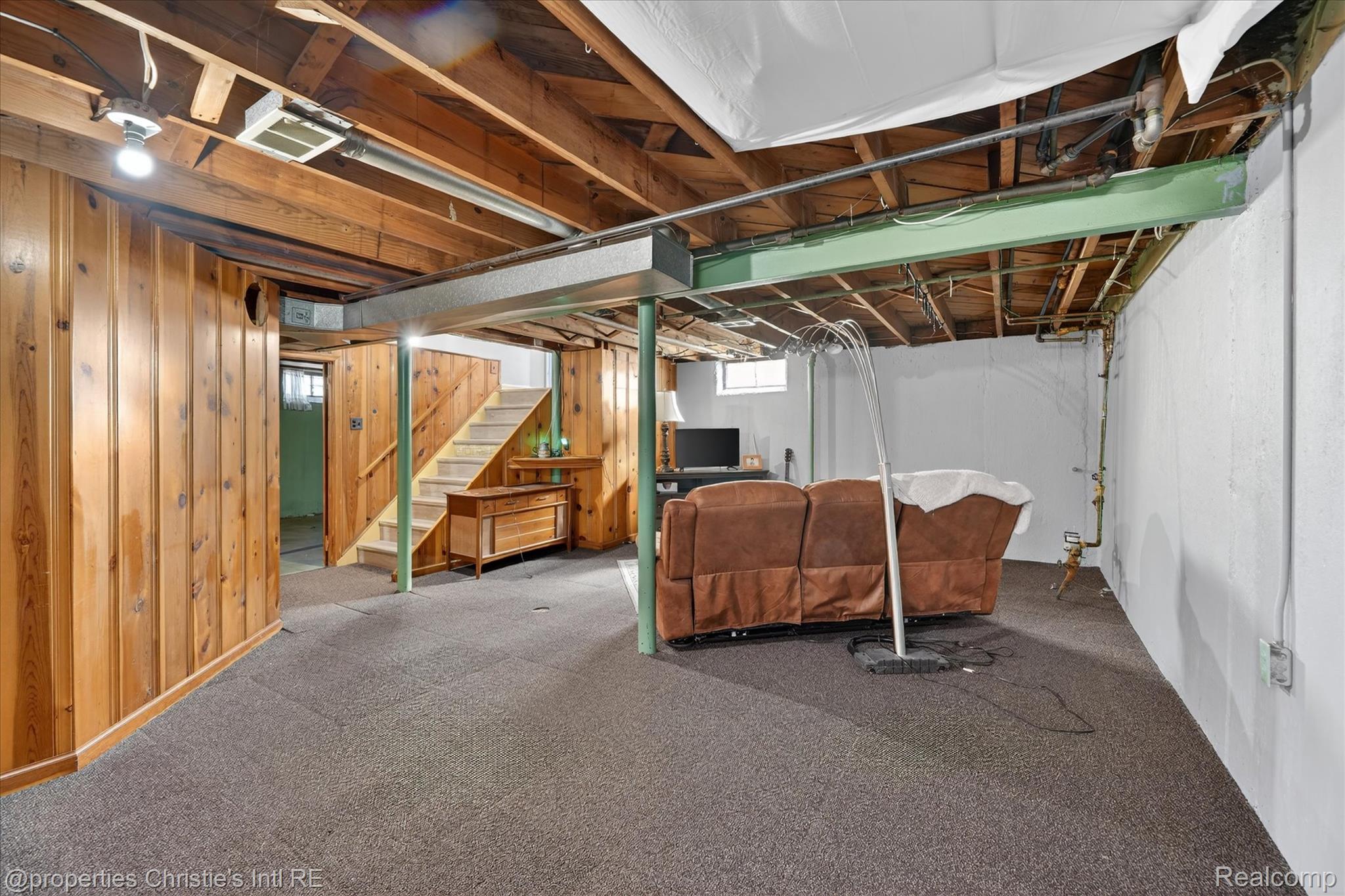 13522 Netherwood Street