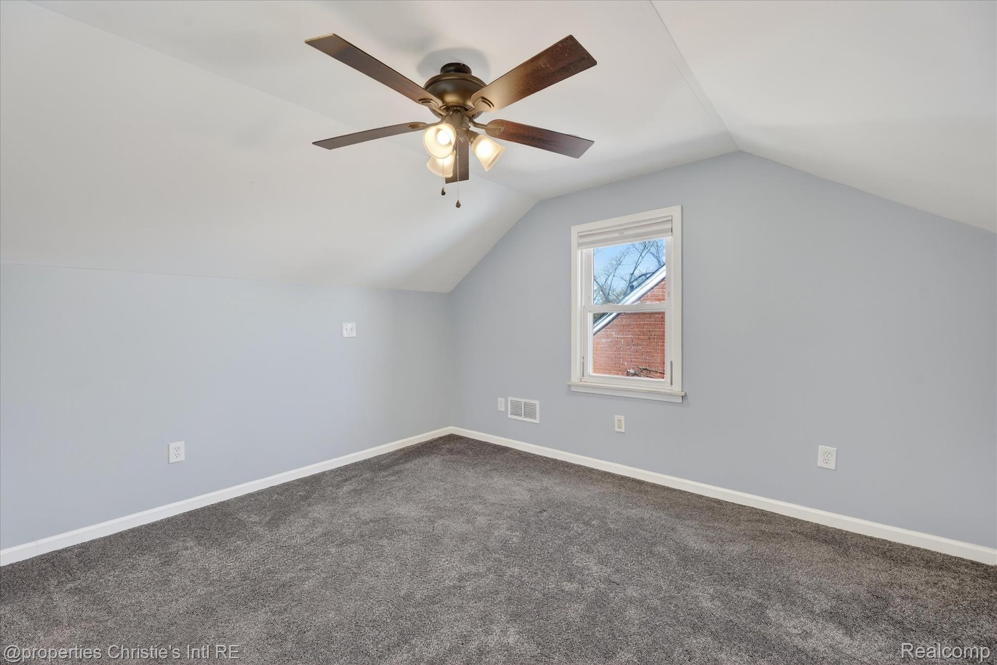 13522 Netherwood Street