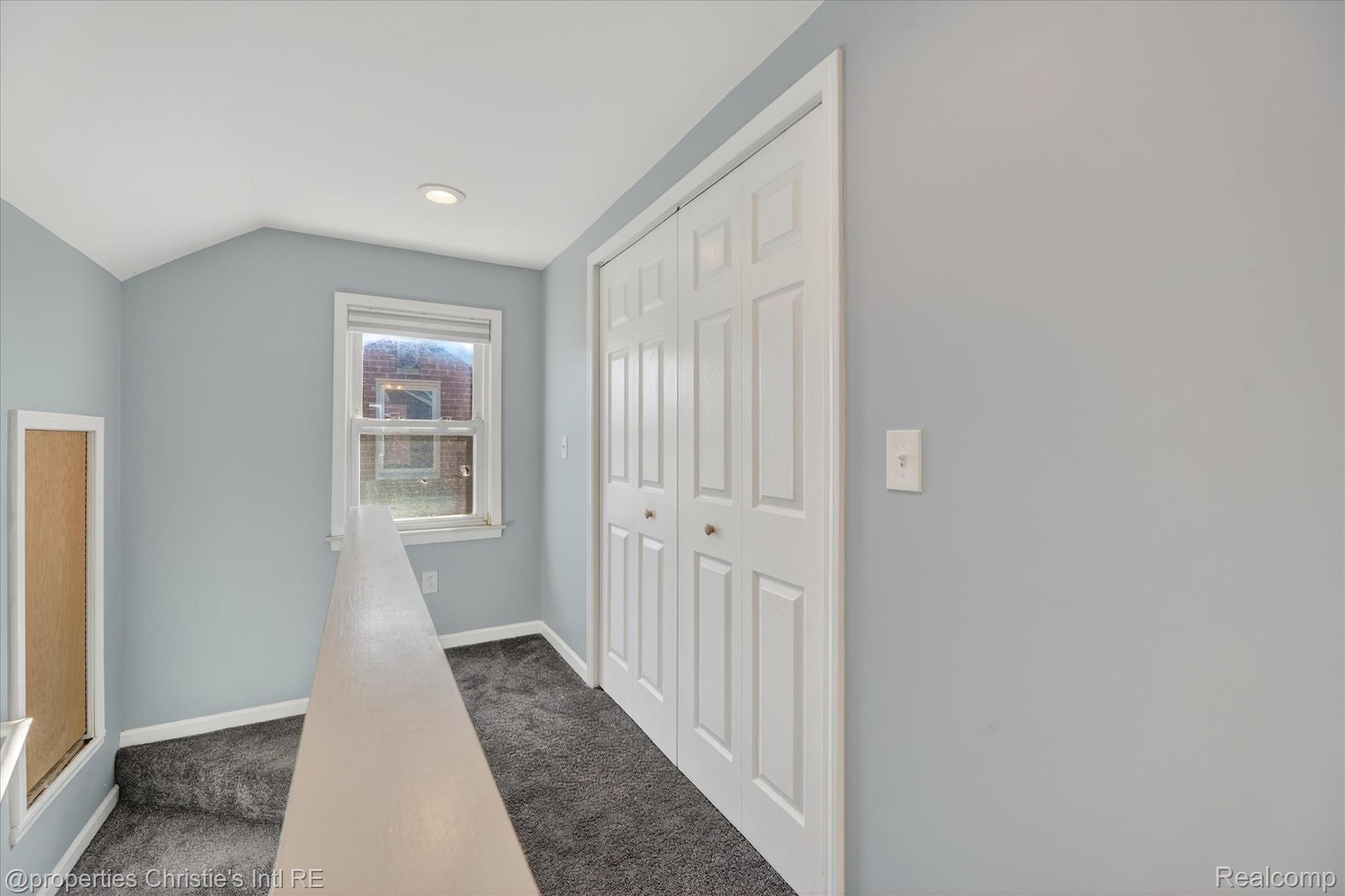 13522 Netherwood Street