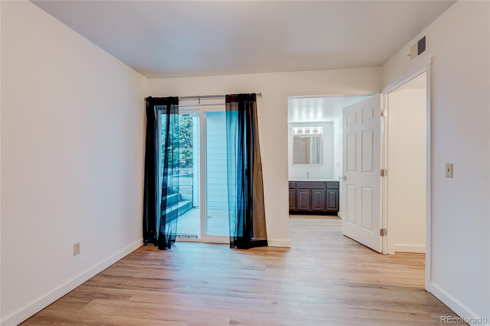 7665 E Eastman Avenue Unit: 101B