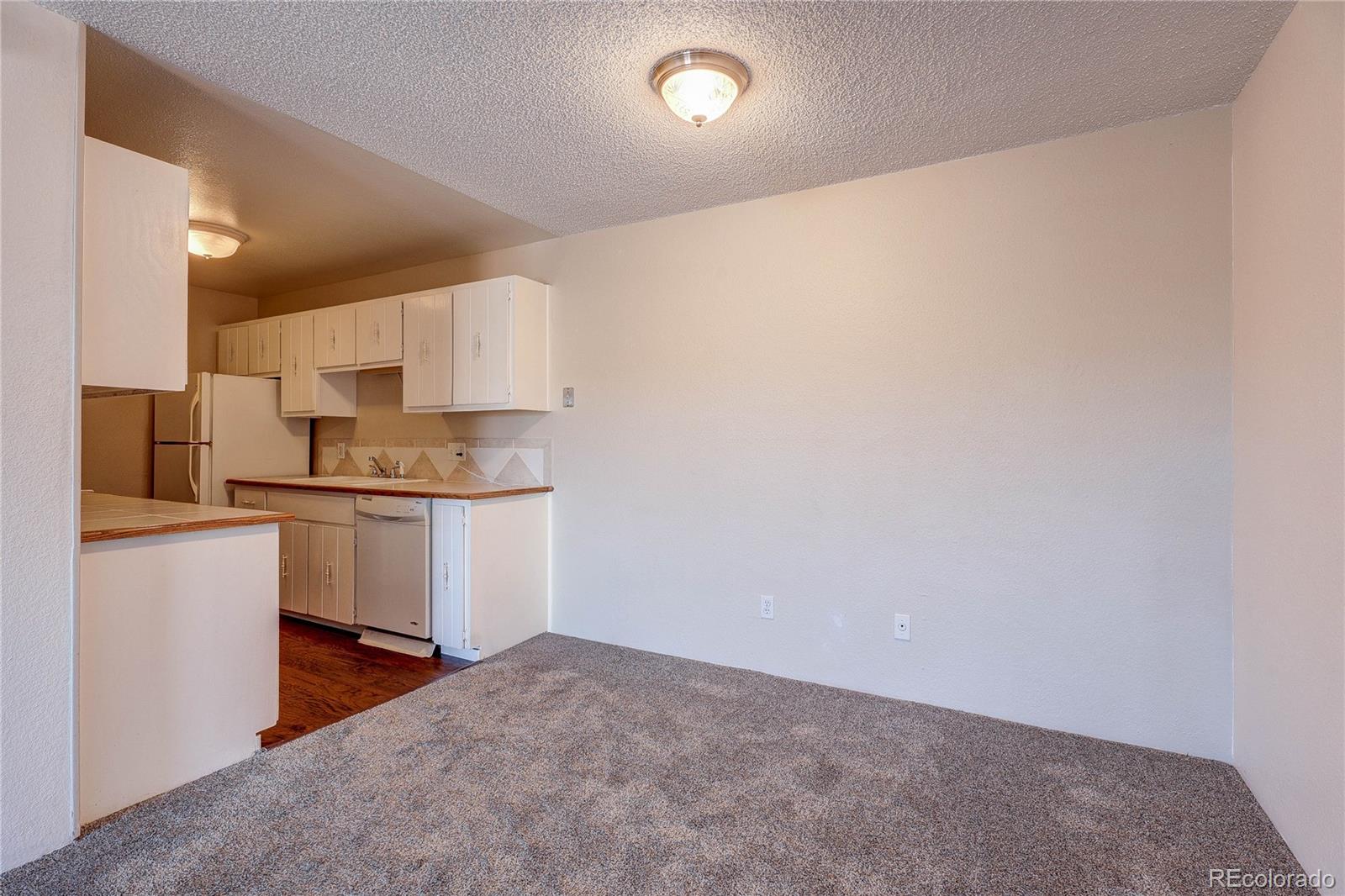 16359 W 10th Avenue Unit: W5
