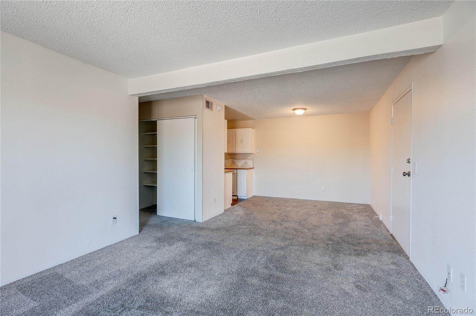 16359 W 10th Avenue Unit: W5