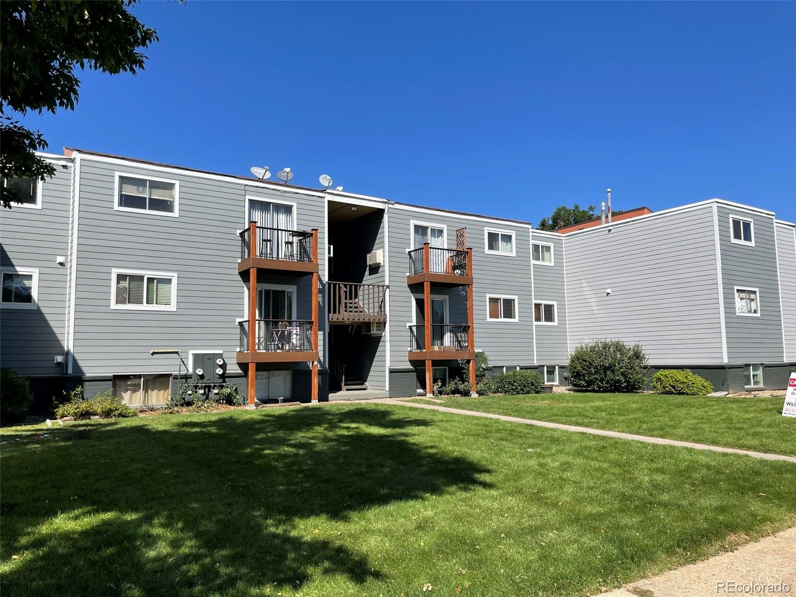 16359 W 10th Avenue Unit: W5