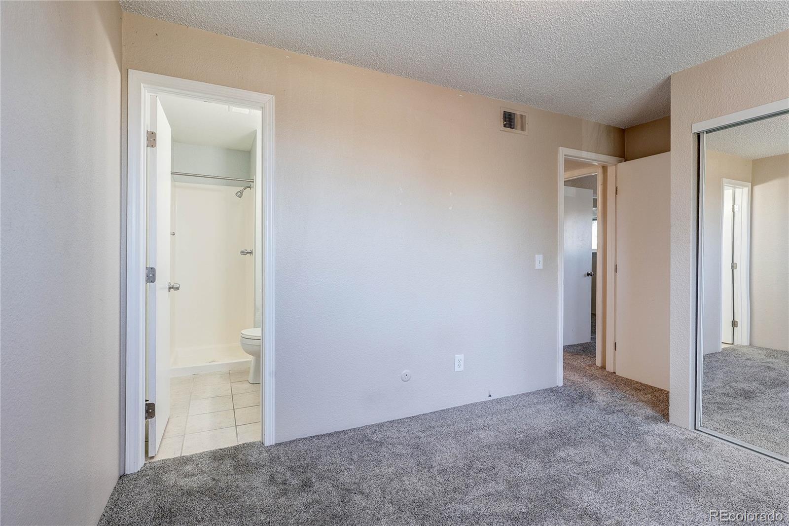 16359 W 10th Avenue Unit: W5