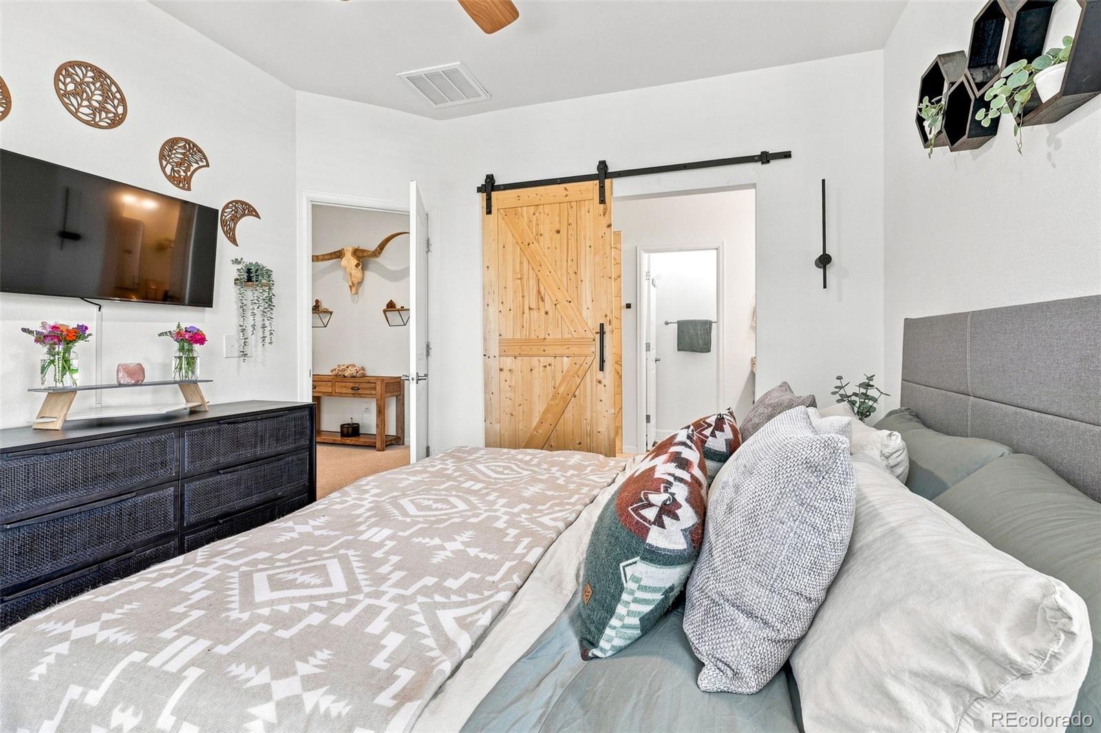 19593 W 93rd Lane Unit: F