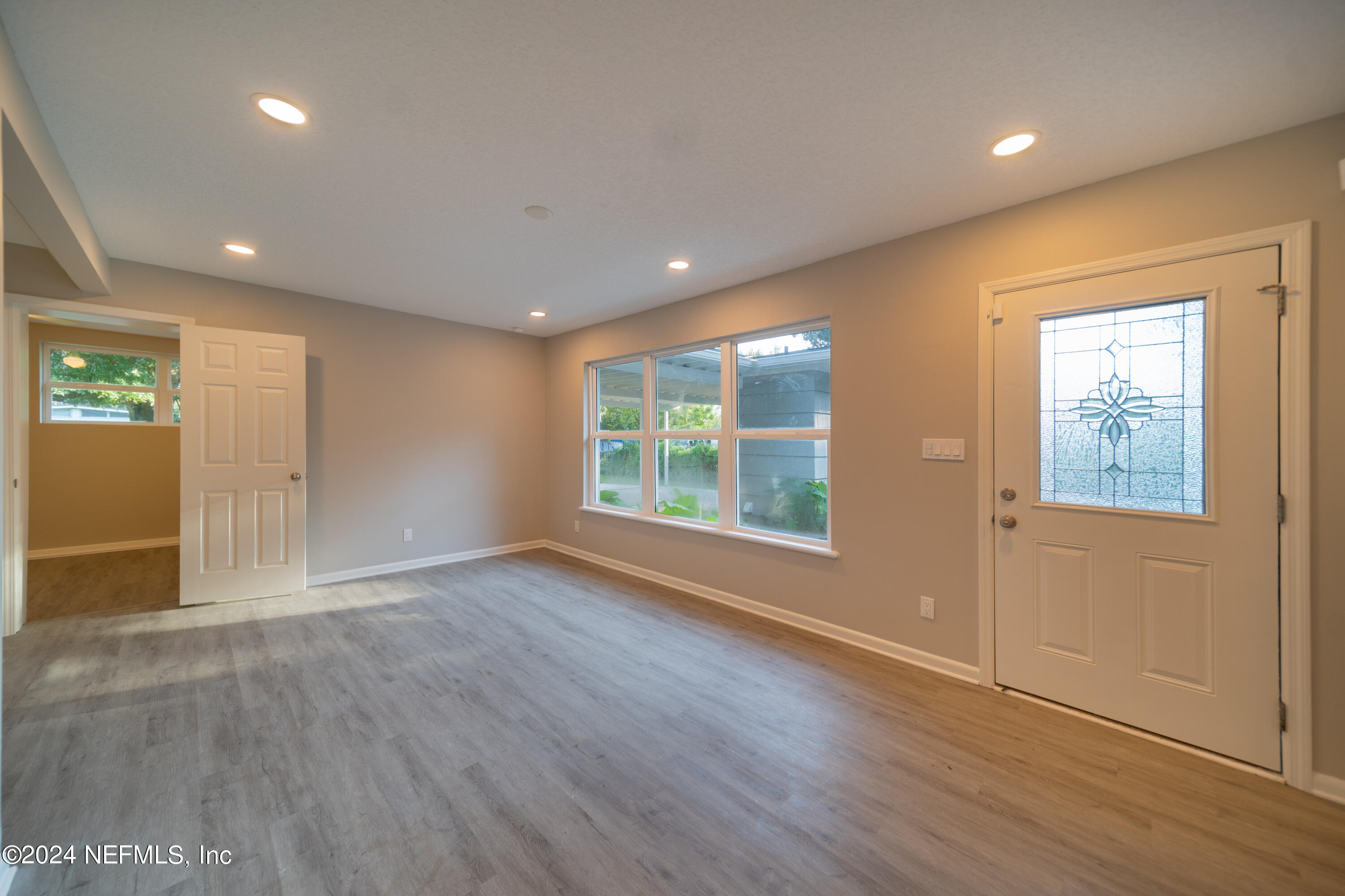 6850 CHERBOURG Avenue S