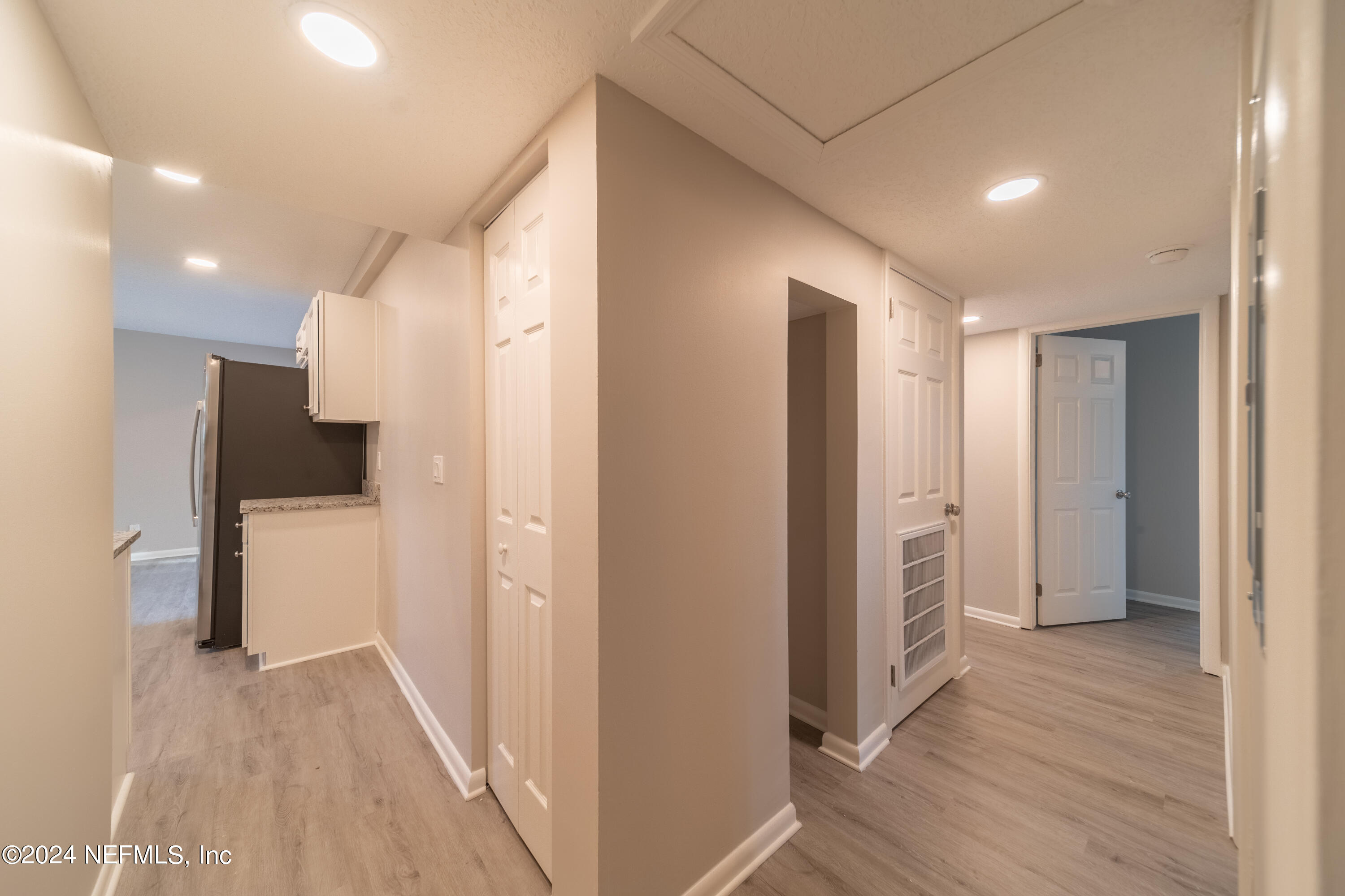 6850 CHERBOURG Avenue S