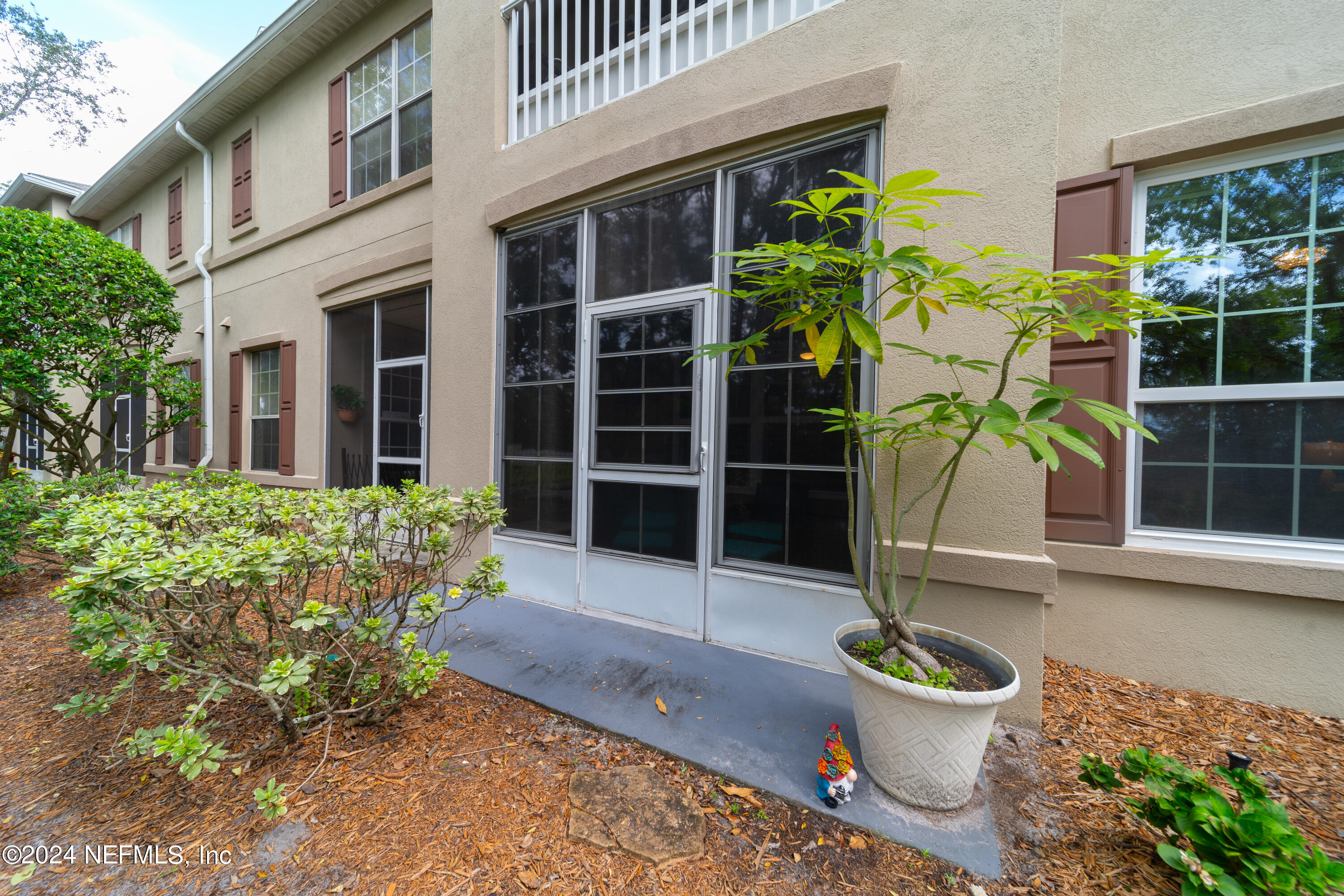 9736 SUMMER GROVE Way W, 120