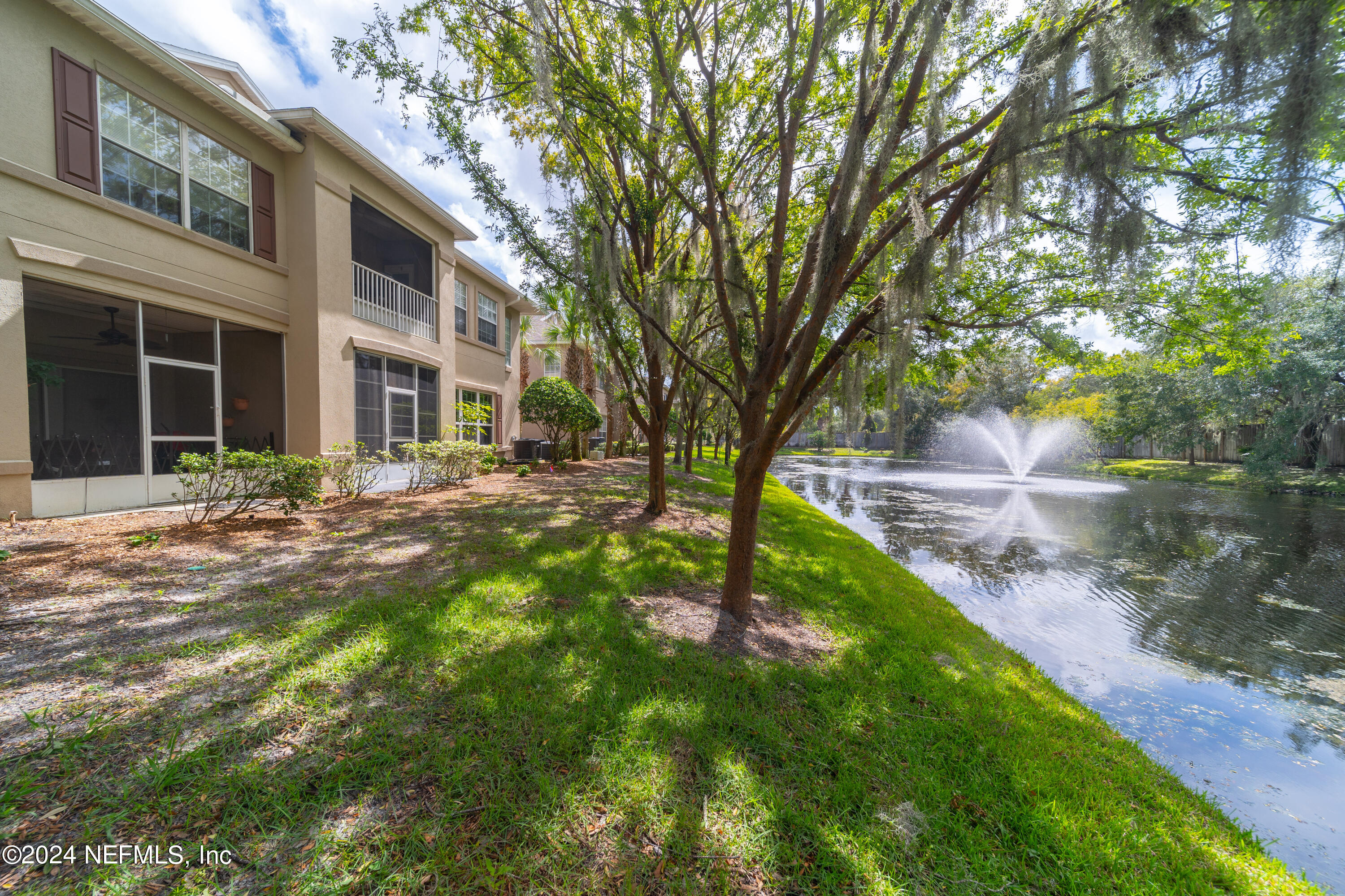 9736 SUMMER GROVE Way W, 120